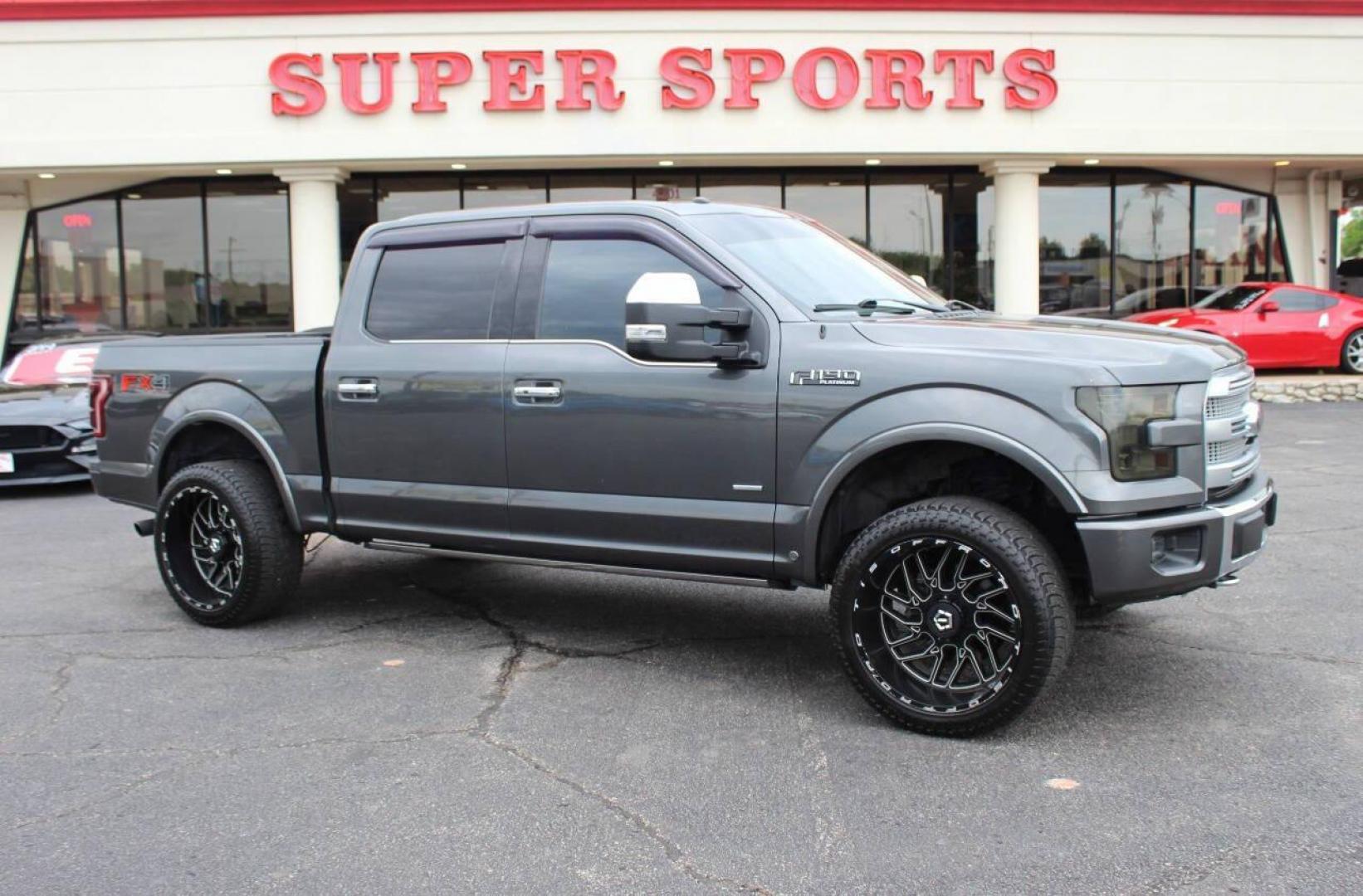 2016 Gray Ford F-150 XLT SuperCrew 6.5-ft. Bed 4WD (1FTEW1EG1GF) with an 3.5L V6 TURBO engine, 6A transmission, located at 4301 NW 39th , Oklahoma City, OK, 73112, (405) 949-5600, 35.512135, -97.598671 - NO DRIVERS LICENCE -NO FULL COVERAGE INSURANCE - NO CREDIT CHECK. COME ON OVER TO SUPERSPORTS, TAKE A LOOK AND TEST DRIVE. PLEASE GIVE US A CALL AT (405) 949-5600. NO LICENCIA DE CONDUCIR - NO SEGURO DE COBERTURA TOTAL - NO VERIFICACION DE CREDITO. VISITENOS EN SUPERSPORTS, MIRE NUESTRO - Photo#3