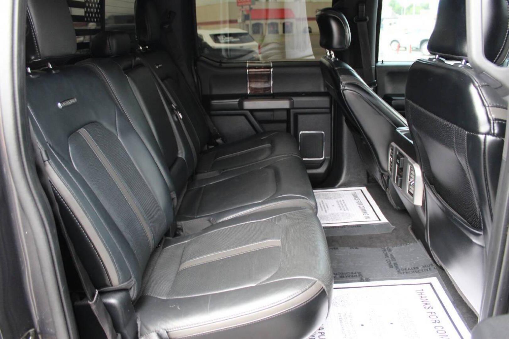 2016 Gray Ford F-150 XLT SuperCrew 6.5-ft. Bed 4WD (1FTEW1EG1GF) with an 3.5L V6 TURBO engine, 6A transmission, located at 4301 NW 39th , Oklahoma City, OK, 73112, (405) 949-5600, 35.512135, -97.598671 - NO DRIVERS LICENCE -NO FULL COVERAGE INSURANCE - NO CREDIT CHECK. COME ON OVER TO SUPERSPORTS, TAKE A LOOK AND TEST DRIVE. PLEASE GIVE US A CALL AT (405) 949-5600. NO LICENCIA DE CONDUCIR - NO SEGURO DE COBERTURA TOTAL - NO VERIFICACION DE CREDITO. VISITENOS EN SUPERSPORTS, MIRE NUESTRO - Photo#13
