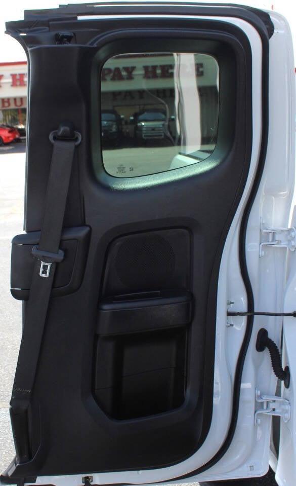 2020 White Ford Ranger XL SuperCab 2WD (1FTER1EH8LL) with an 2.3L I4 Turbocharger 2.3L I4 engine, Automatic 10-Speed transmission, located at 4301 NW 39th , Oklahoma City, OK, 73112, (405) 949-5600, 35.512135, -97.598671 - NO DRIVERS LICENCE -NO FULL COVERAGE INSURANCE - NO CREDIT CHECK. COME ON OVER TO SUPERSPORTS, TAKE A LOOK AND TEST DRIVE. PLEASE GIVE US A CALL AT (405) 949-5600. NO LICENCIA DE CONDUCIR - NO SEGURO DE COBERTURA TOTAL - NO VERIFICACION DE CREDITO. VISITENOS EN SUPERSPORTS, MIRE - Photo#12