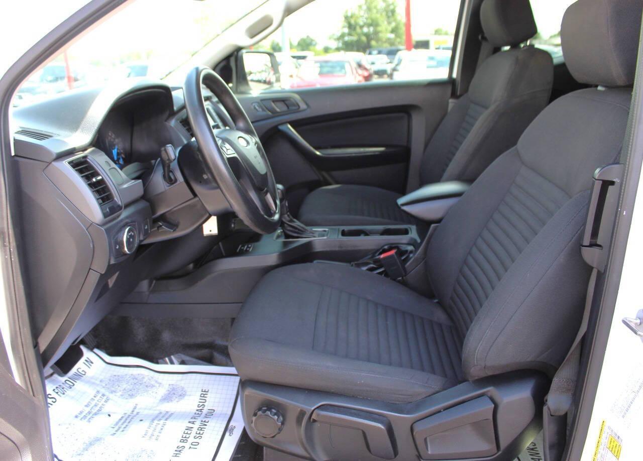 2020 White Ford Ranger XL SuperCab 2WD (1FTER1EH8LL) with an 2.3L I4 Turbocharger 2.3L I4 engine, Automatic 10-Speed transmission, located at 4301 NW 39th , Oklahoma City, OK, 73112, (405) 949-5600, 35.512135, -97.598671 - NO DRIVERS LICENCE -NO FULL COVERAGE INSURANCE - NO CREDIT CHECK. COME ON OVER TO SUPERSPORTS, TAKE A LOOK AND TEST DRIVE. PLEASE GIVE US A CALL AT (405) 949-5600. NO LICENCIA DE CONDUCIR - NO SEGURO DE COBERTURA TOTAL - NO VERIFICACION DE CREDITO. VISITENOS EN SUPERSPORTS, MIRE - Photo#16