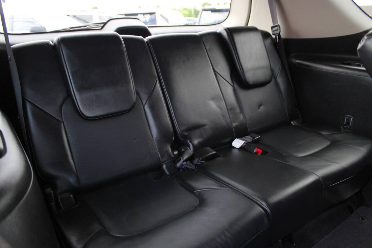 2019 Black Nissan Armada SL 2WD (JN8AY2ND9K9) with an 5.6L V8 5.6L V8 engine, Automatic 7-Speed transmission, located at 4301 NW 39th , Oklahoma City, OK, 73112, (405) 949-5600, 35.512135, -97.598671 - Hablamos espanol. SPEND SMART --- BUY FROM SUPER SPORTS. ALL PRICES, DOWN PAYMENTS, PAYMENTS, AND FINANCE TERMS ARE NEGOTIABLE AT THE TIME OF APPROVAL. WE WILL WORK WITH YOU TO FIT YOUR BUDGET. WE WILL EVEN LOWER AND ADJUST THE NUMBERS TO HELP MAKE THE VEHICLE MORE AFFORDABLE FOR YOU.- Photo#12