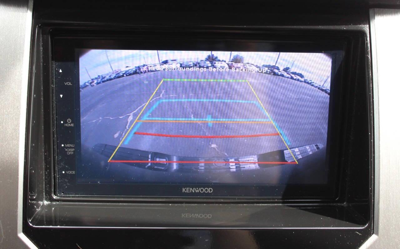 2018 Black Toyota Tundra SR5 5.7L V8 CrewMax 4WD (5TFDY5F11JX) with an 5.7L V8 DOHC 32V engine, 6A transmission, located at 4301 NW 39th , Oklahoma City, OK, 73112, (405) 949-5600, 35.512135, -97.598671 - NO DRIVERS LICENCE -NO FULL COVERAGE INSURANCE - NO CREDIT CHECK. COME ON OVER TO SUPERSPORTS, TAKE A LOOK AND TEST DRIVE. PLEASE GIVE US A CALL AT (405) 949-5600. NO LICENCIA DE CONDUCIR - NO SEGURO DE COBERTURA TOTAL - NO VERIFICACION DE CREDITO. VISITENOS EN SUPERSPORTS, MIRE - Photo#17