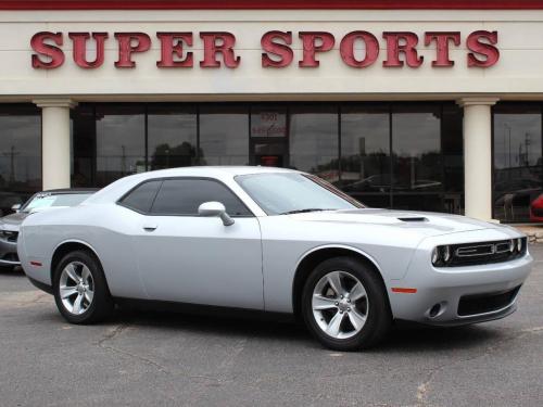 2021 Dodge Challenger SXT 2dr Coupe