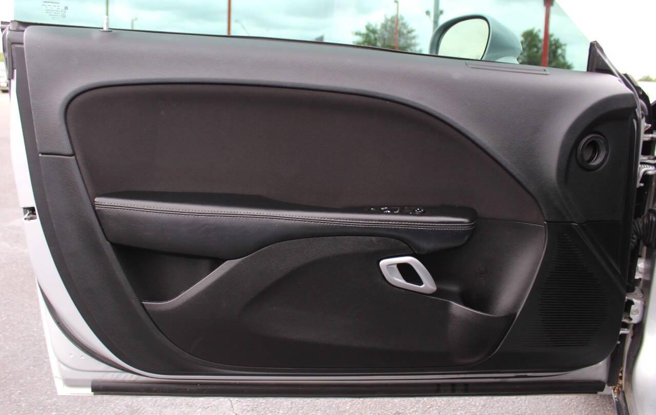 2021 Silver Dodge Challenger SXT (2C3CDZAG1MH) with an 3.6L V6 DOHC 24V engine, 8A transmission, located at 4301 NW 39th , Oklahoma City, OK, 73112, (405) 949-5600, 35.512135, -97.598671 - NO DRIVERS LICENCE -NO FULL COVERAGE INSURANCE - NO CREDIT CHECK. COME ON OVER TO SUPERSPORTS, TAKE A LOOK AND TEST DRIVE. PLEASE GIVE US A CALL AT (405) 949-5600. NO LICENCIA DE CONDUCIR - NO SEGURO DE COBERTURA TOTAL - NO VERIFICACION DE CREDITO. VISITENOS EN SUPERSPORTS, MIRE NUESTR - Photo#13