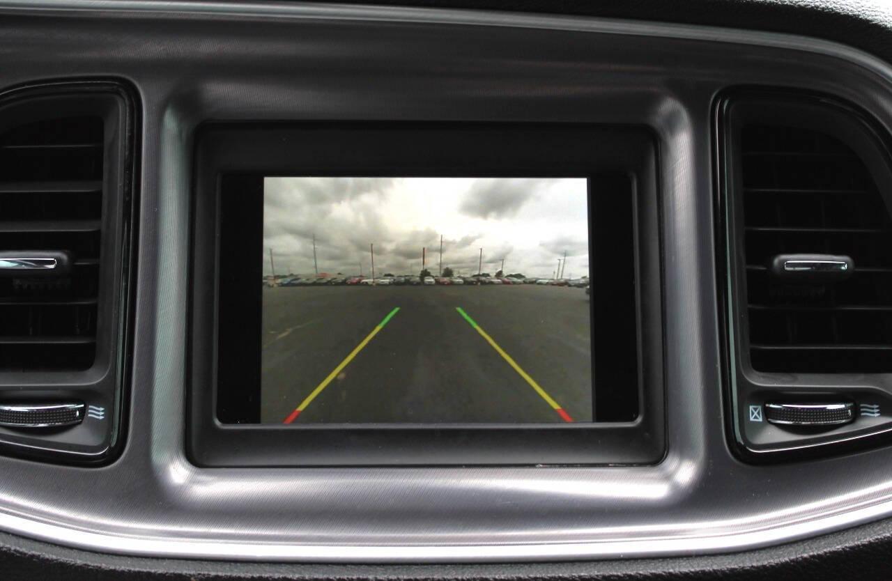 2021 Silver Dodge Challenger SXT (2C3CDZAG1MH) with an 3.6L V6 DOHC 24V engine, 8A transmission, located at 4301 NW 39th , Oklahoma City, OK, 73112, (405) 949-5600, 35.512135, -97.598671 - NO DRIVERS LICENCE -NO FULL COVERAGE INSURANCE - NO CREDIT CHECK. COME ON OVER TO SUPERSPORTS, TAKE A LOOK AND TEST DRIVE. PLEASE GIVE US A CALL AT (405) 949-5600. NO LICENCIA DE CONDUCIR - NO SEGURO DE COBERTURA TOTAL - NO VERIFICACION DE CREDITO. VISITENOS EN SUPERSPORTS, MIRE NUESTR - Photo#15