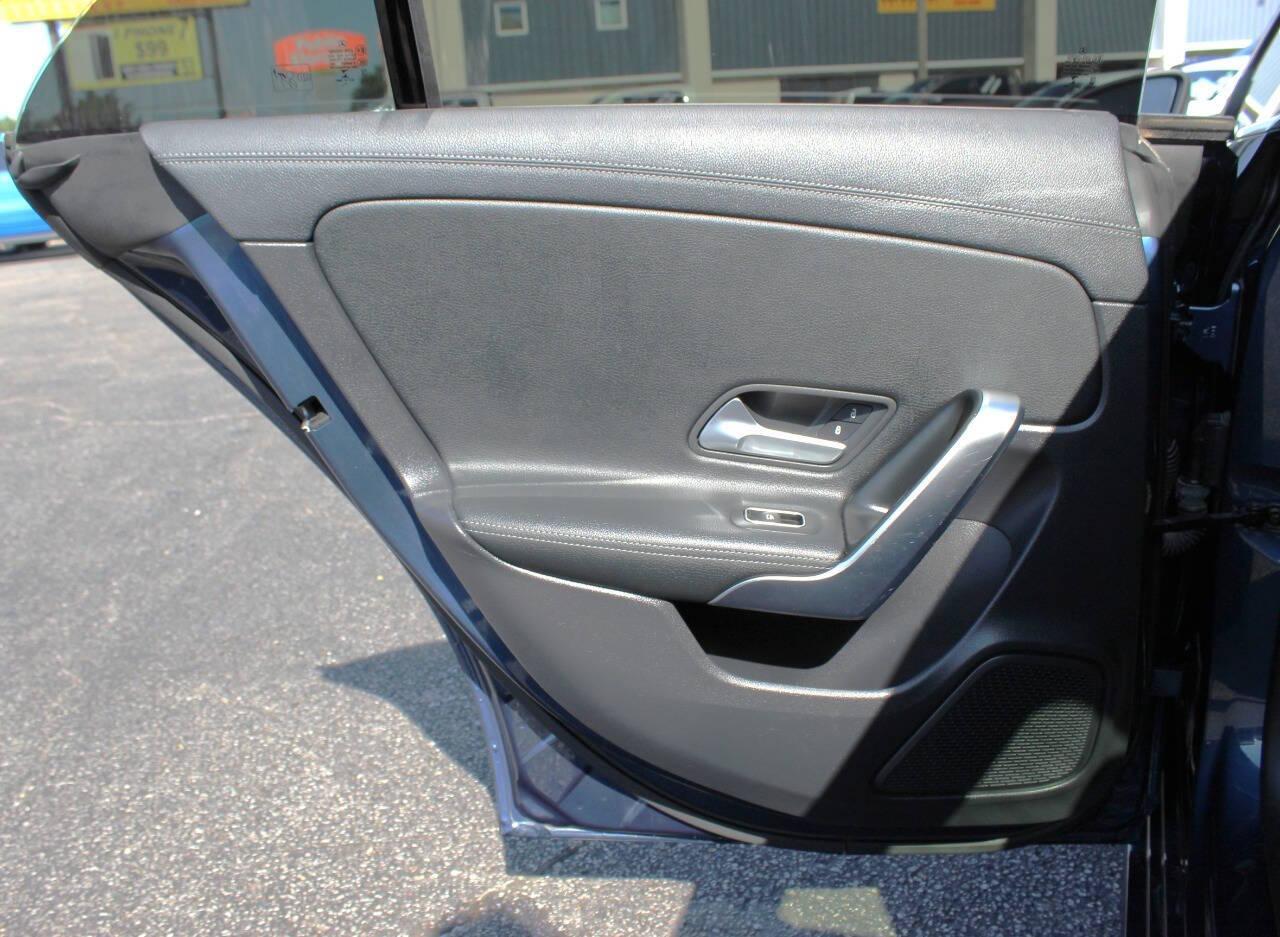 2020 Blue Mercedes-Benz CLA CLA250 (W1K5J4GB1LN) with an 2.0L I4 Turbocharger 2.0L I4 engine, Automatic 7-Speed transmission, located at 4301 NW 39th , Oklahoma City, OK, 73112, (405) 949-5600, 35.512135, -97.598671 - NO DRIVERS LICENCE -NO FULL COVERAGE INSURANCE - NO CREDIT CHECK. COME ON OVER TO SUPERSPORTS, TAKE A LOOK AND TEST DRIVE. PLEASE GIVE US A CALL AT (405) 949-5600. NO LICENCIA DE CONDUCIR - NO SEGURO DE COBERTURA TOTAL - NO VERIFICACION DE CREDITO. VISITENOS EN SUPERSPORTS, MIRE NUESTRO - Photo#14