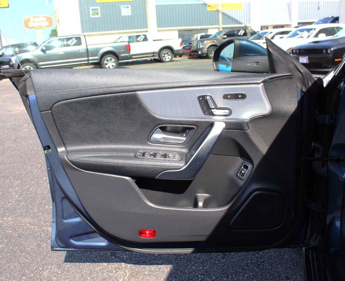 2020 Blue Mercedes-Benz CLA CLA250 (W1K5J4GB1LN) with an 2.0L I4 Turbocharger 2.0L I4 engine, Automatic 7-Speed transmission, located at 4301 NW 39th , Oklahoma City, OK, 73112, (405) 949-5600, 35.512135, -97.598671 - NO DRIVERS LICENCE -NO FULL COVERAGE INSURANCE - NO CREDIT CHECK. COME ON OVER TO SUPERSPORTS, TAKE A LOOK AND TEST DRIVE. PLEASE GIVE US A CALL AT (405) 949-5600. NO LICENCIA DE CONDUCIR - NO SEGURO DE COBERTURA TOTAL - NO VERIFICACION DE CREDITO. VISITENOS EN SUPERSPORTS, MIRE NUESTRO - Photo#16