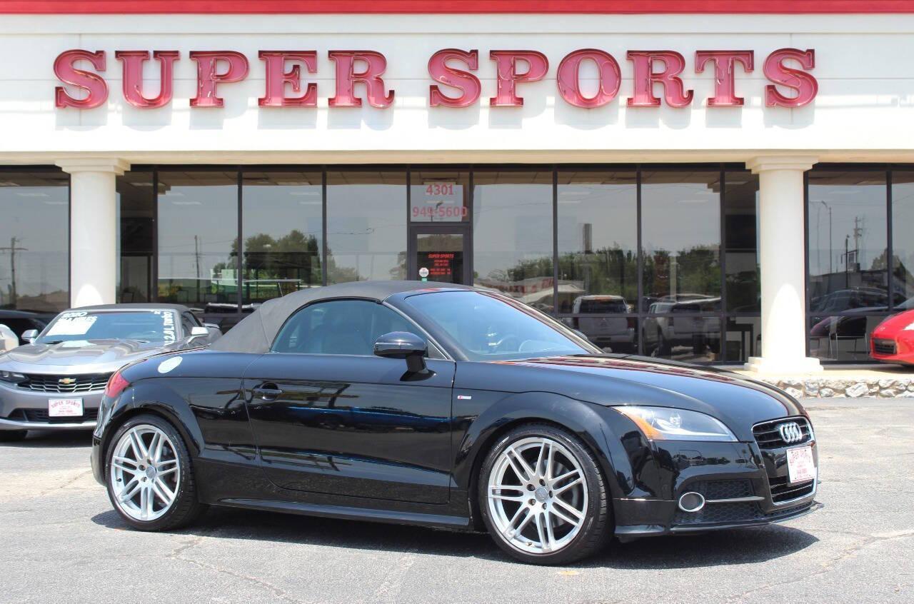 2011 Black Audi TT 2.0T Roadster quattro S tronic (TRU4FAFK1B1) with an 2.0L L4 DOHC 16V engine, 6-Speed Automatic transmission, located at 4301 NW 39th , Oklahoma City, OK, 73112, (405) 949-5600, 35.512135, -97.598671 - NO DRIVERS LICENCE -NO FULL COVERAGE INSURANCE - NO CREDIT CHECK. COME ON OVER TO SUPERSPORTS, TAKE A LOOK AND TEST DRIVE. PLEASE GIVE US A CALL AT (405) 949-5600. NO LICENCIA DE CONDUCIR - NO SEGURO DE COBERTURA TOTAL - NO VERIFICACION DE CREDITO. VISITENOS EN SUPERSPORTS, MIRE NUESTR - Photo#7