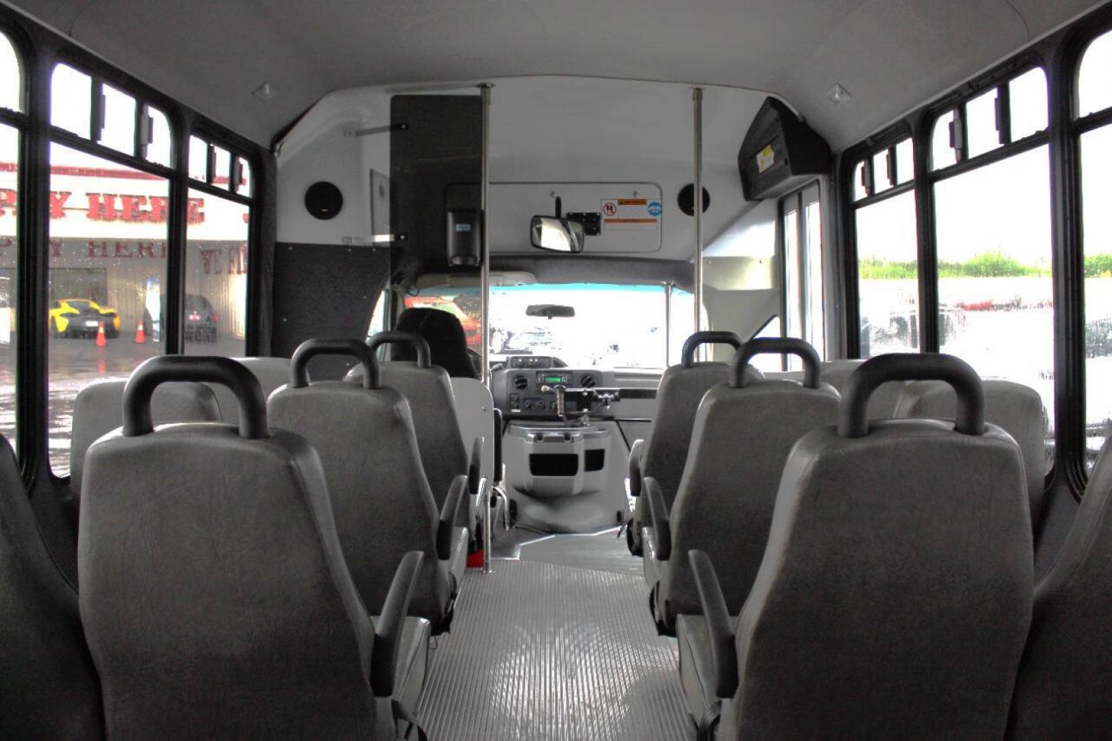 2013 White Ford E-Series E450 (1FDFE4FS2DD) with an 6.8L V10 6.8L V10 engine, Unspecified transmission, located at 4301 NW 39th , Oklahoma City, OK, 73112, (405) 949-5600, 35.512135, -97.598671- Photo#14
