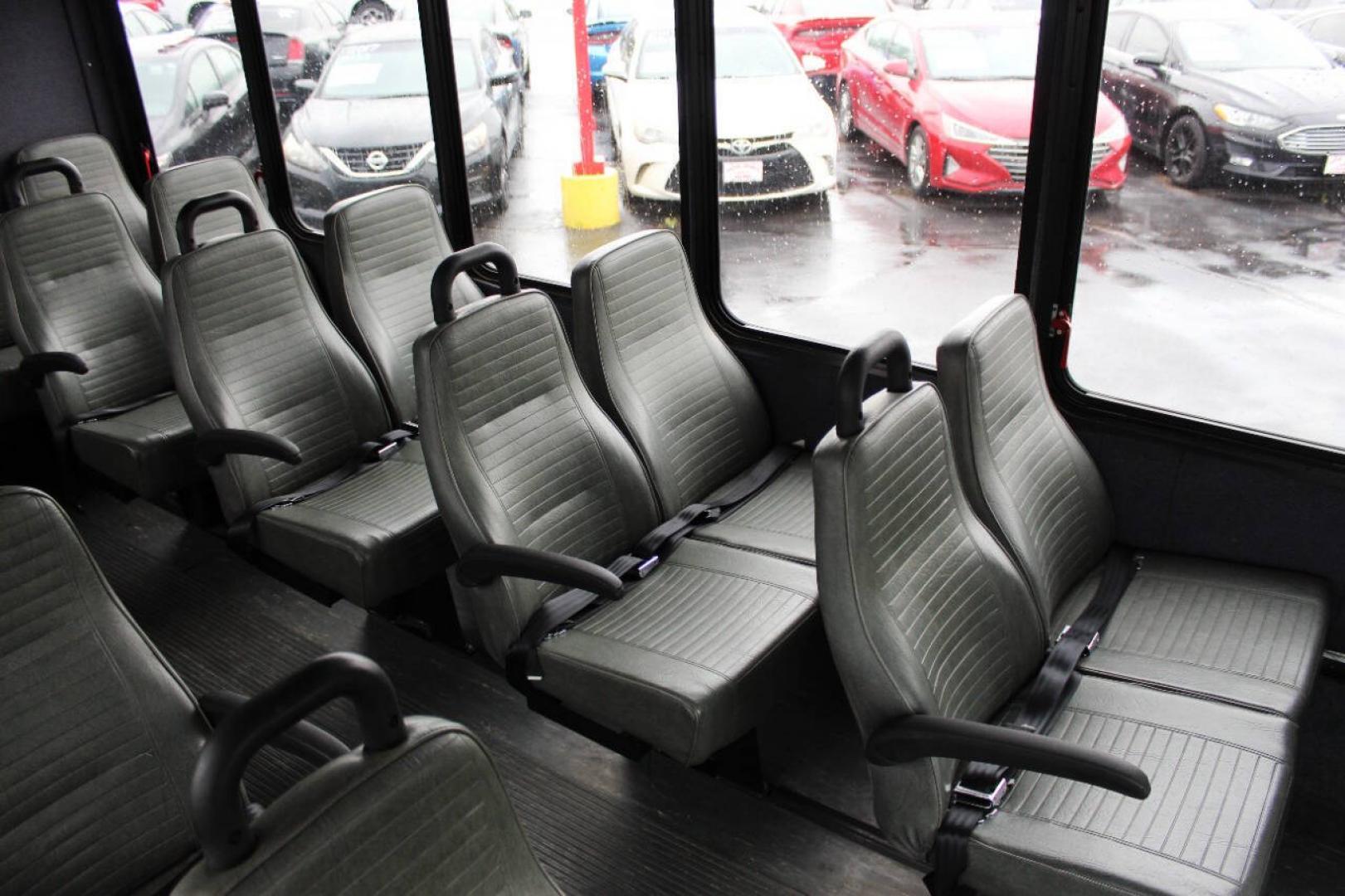 2013 White Ford E-Series E450 (1FDFE4FS2DD) with an 6.8L V10 6.8L V10 engine, Unspecified transmission, located at 4301 NW 39th , Oklahoma City, OK, 73112, (405) 949-5600, 35.512135, -97.598671- Photo#18