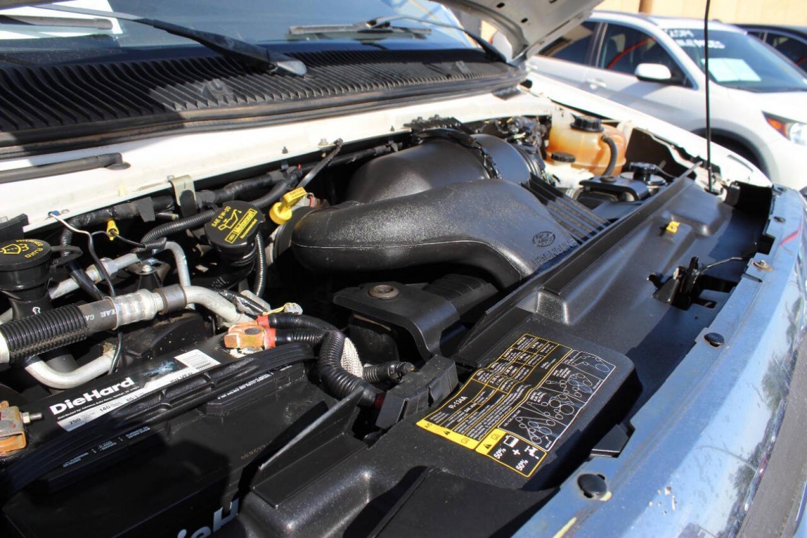 2013 White Ford E-Series E450 (1FDFE4FS2DD) with an 6.8L V10 6.8L V10 engine, Unspecified transmission, located at 4301 NW 39th , Oklahoma City, OK, 73112, (405) 949-5600, 35.512135, -97.598671- Photo#7