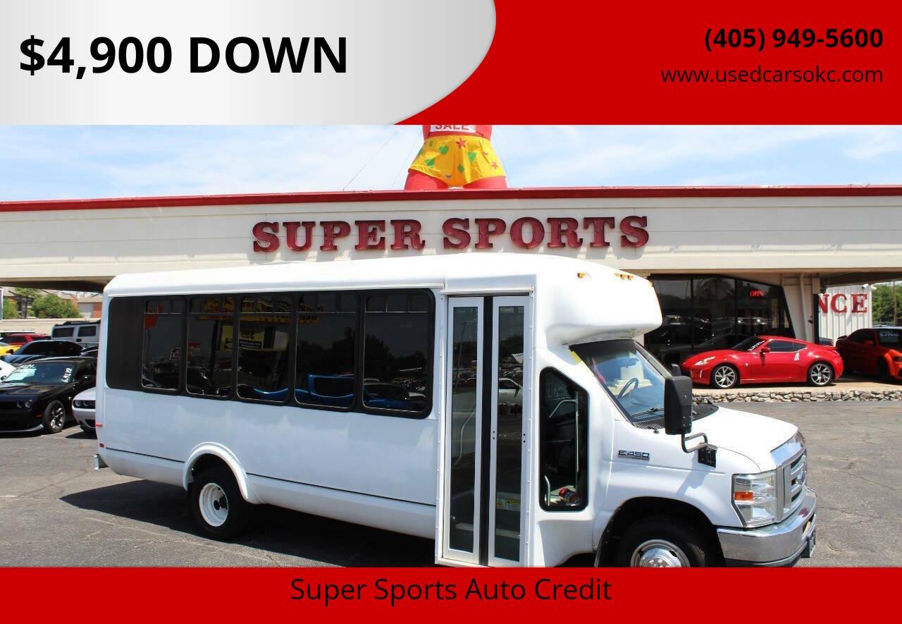 photo of 2013 Ford Econoline E450