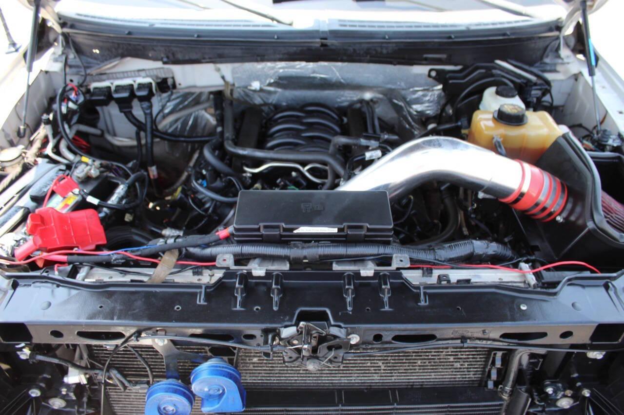 2013 Silver Ford F-150 XLT SuperCrew 6.5-ft. Bed 4WD (1FTFW1EF1DF) with an 5.0L V8 engine, 6-Speed Automatic transmission, located at 4301 NW 39th , Oklahoma City, OK, 73112, (405) 949-5600, 35.512135, -97.598671 - NO DRIVERS LICENCE -NO FULL COVERAGE INSURANCE - NO CREDIT CHECK. COME ON OVER TO SUPERSPORTS, TAKE A LOOK AND TEST DRIVE. PLEASE GIVE US A CALL AT (405) 949-5600. NO LICENCIA DE CONDUCIR - NO SEGURO DE COBERTURA TOTAL - NO VERIFICACION DE CREDITO. VISITENOS EN SUPERSPORTS, MIRE - Photo#7