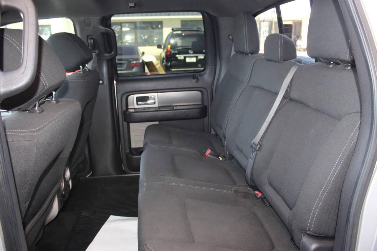 2013 Silver Ford F-150 XLT SuperCrew 6.5-ft. Bed 4WD (1FTFW1EF1DF) with an 5.0L V8 engine, 6-Speed Automatic transmission, located at 4301 NW 39th , Oklahoma City, OK, 73112, (405) 949-5600, 35.512135, -97.598671 - NO DRIVERS LICENCE -NO FULL COVERAGE INSURANCE - NO CREDIT CHECK. COME ON OVER TO SUPERSPORTS, TAKE A LOOK AND TEST DRIVE. PLEASE GIVE US A CALL AT (405) 949-5600. NO LICENCIA DE CONDUCIR - NO SEGURO DE COBERTURA TOTAL - NO VERIFICACION DE CREDITO. VISITENOS EN SUPERSPORTS, MIRE - Photo#12