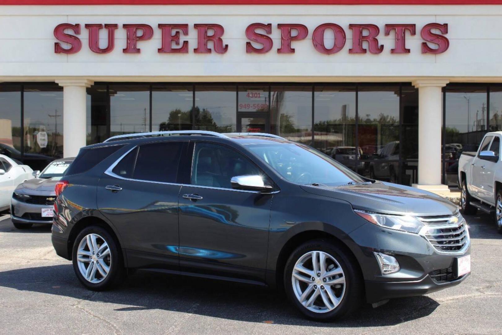 2020 Gray Chevrolet Equinox Premier 2.0 2WD (2GNAXPEX0L6) with an 2.0L L4 DOHC 16V engine, 9A transmission, located at 4301 NW 39th , Oklahoma City, OK, 73112, (405) 949-5600, 35.512135, -97.598671 - NO DRIVERS LICENCE -NO FULL COVERAGE INSURANCE - NO CREDIT CHECK. COME ON OVER TO SUPERSPORTS, TAKE A LOOK AND TEST DRIVE. PLEASE GIVE US A CALL AT (405) 949-5600. NO LICENCIA DE CONDUCIR - NO SEGURO DE COBERTURA TOTAL - NO VERIFICACION DE CREDITO. VISITENOS EN SUPERSPORTS, MIRE - Photo#2