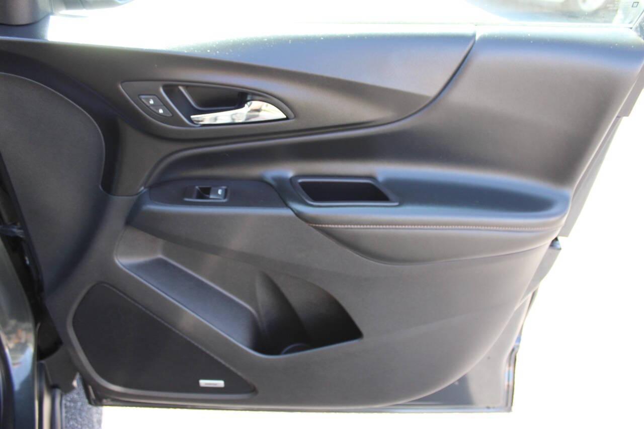 2020 Charcoal Chevrolet Equinox Premier 2.0 2WD (2GNAXPEX0L6) with an 2.0L L4 DOHC 16V engine, 9A transmission, located at 4301 NW 39th , Oklahoma City, OK, 73112, (405) 949-5600, 35.512135, -97.598671 - NO DRIVERS LICENCE -NO FULL COVERAGE INSURANCE - NO CREDIT CHECK. COME ON OVER TO SUPERSPORTS, TAKE A LOOK AND TEST DRIVE. PLEASE GIVE US A CALL AT (405) 949-5600. NO LICENCIA DE CONDUCIR - NO SEGURO DE COBERTURA TOTAL - NO VERIFICACION DE CREDITO. VISITENOS EN SUPERSPORTS, MIRE - Photo#9