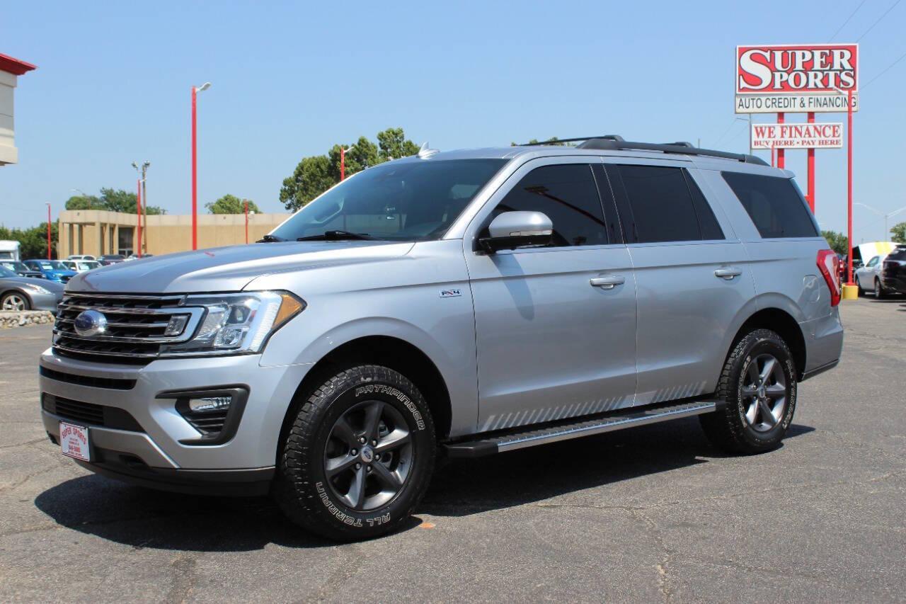 2021 Silver Ford Expedition XLT 4WD (1FMJU1JT2ME) with an 3.5L V6 Twin Turbocharger 3.5L V6 engine, Automatic 10-Speed transmission, located at 4301 NW 39th , Oklahoma City, OK, 73112, (405) 949-5600, 35.512135, -97.598671 - NO DRIVERS LICENCE -NO FULL COVERAGE INSURANCE - NO CREDIT CHECK. COME ON OVER TO SUPERSPORTS, TAKE A LOOK AND TEST DRIVE. PLEASE GIVE US A CALL AT (405) 949-5600. NO LICENCIA DE CONDUCIR - NO SEGURO DE COBERTURA TOTAL - NO VERIFICACION DE CREDITO. VISITENOS EN SUPERSPORTS, MIRE - Photo#6