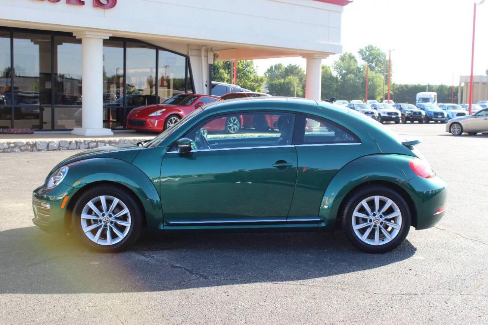 2018 Green Volkswagen Beetle 2.0T SE (3VWJD7AT8JM) with an 2.0L L4 DOHC 16V engine, 6A transmission, located at 4301 NW 39th , Oklahoma City, OK, 73112, (405) 949-5600, 35.512135, -97.598671 - Photo#6