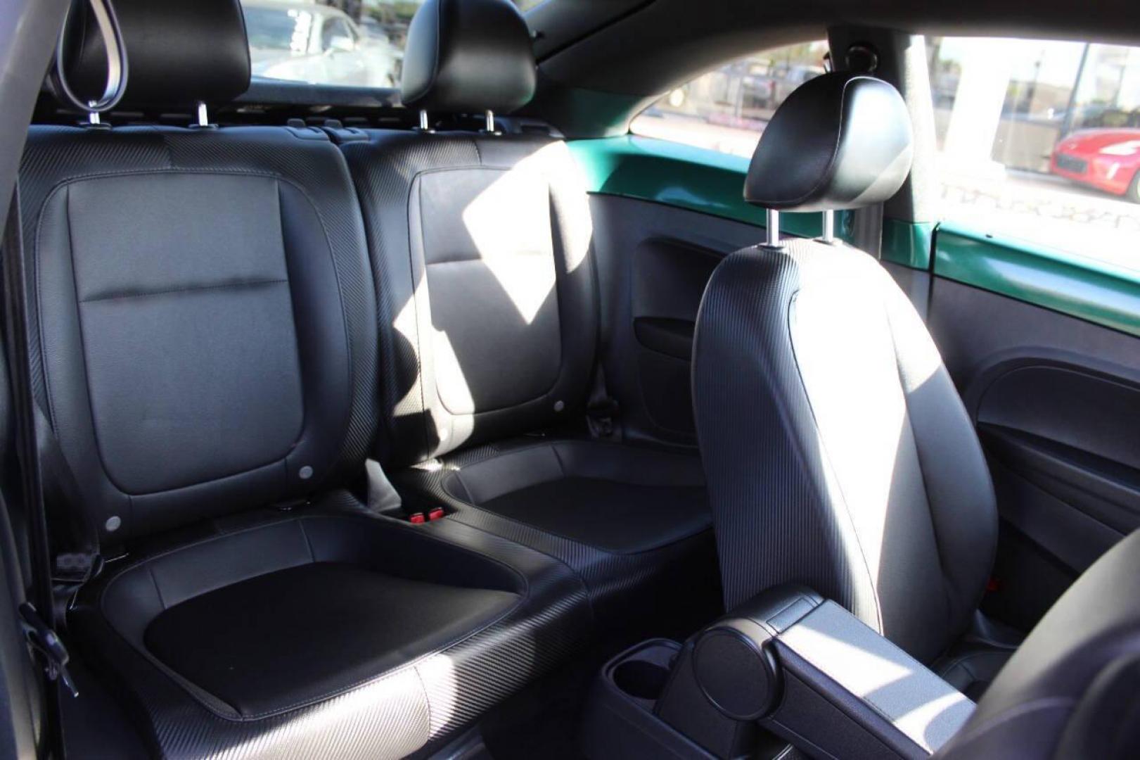 2018 Green Volkswagen Beetle 2.0T SE (3VWJD7AT8JM) with an 2.0L L4 DOHC 16V engine, 6A transmission, located at 4301 NW 39th , Oklahoma City, OK, 73112, (405) 949-5600, 35.512135, -97.598671 - Photo#11