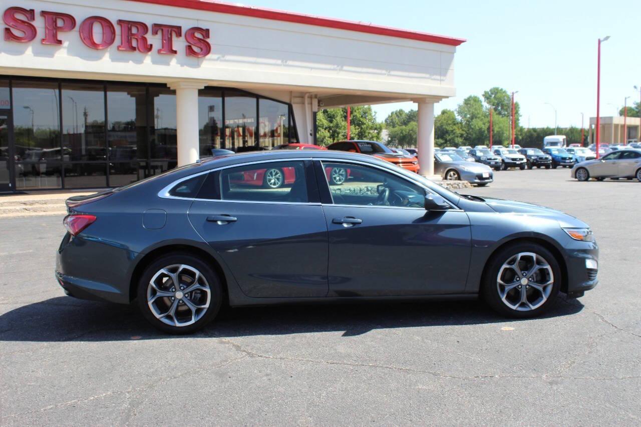 2021 Charcoal Chevrolet Malibu LT (1G1ZD5STXMF) with an 1.5L L4 DOHC 16V engine, 6A transmission, located at 4301 NW 39th , Oklahoma City, OK, 73112, (405) 949-5600, 35.512135, -97.598671 - Photo#2