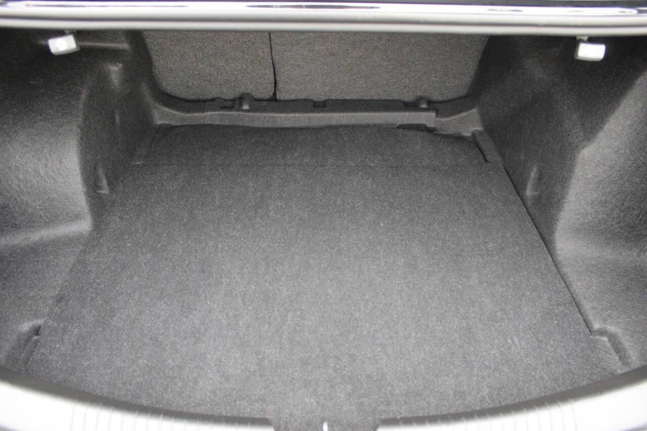 2022 Black Chevrolet Malibu LT (1G1ZD5ST5NF) with an 1.5L L4 DOHC 16V engine, 6A transmission, located at 4301 NW 39th , Oklahoma City, OK, 73112, (405) 949-5600, 35.512135, -97.598671 - NO DRIVERS LICENCE -NO FULL COVERAGE INSURANCE - NO CREDIT CHECK. COME ON OVER TO SUPERSPORTS, TAKE A LOOK AND TEST DRIVE. PLEASE GIVE US A CALL AT (405) 949-5600. NO LICENCIA DE CONDUCIR - NO SEGURO DE COBERTURA TOTAL - NO VERIFICACION DE CREDITO. VISITENOS EN SUPERSPORTS, MIRE NUESTRO - Photo#12