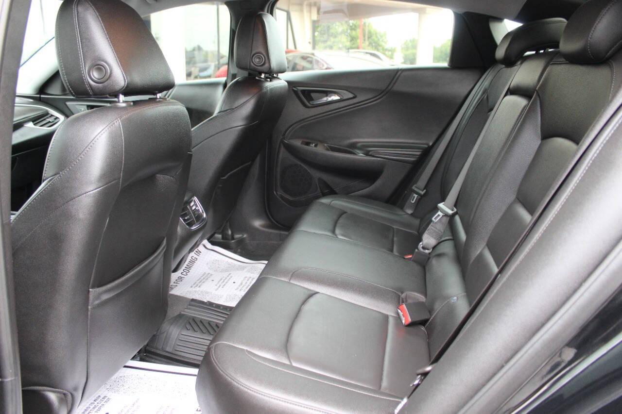 2022 Black Chevrolet Malibu LT (1G1ZD5ST5NF) with an 1.5L L4 DOHC 16V engine, 6A transmission, located at 4301 NW 39th , Oklahoma City, OK, 73112, (405) 949-5600, 35.512135, -97.598671 - NO DRIVERS LICENCE -NO FULL COVERAGE INSURANCE - NO CREDIT CHECK. COME ON OVER TO SUPERSPORTS, TAKE A LOOK AND TEST DRIVE. PLEASE GIVE US A CALL AT (405) 949-5600. NO LICENCIA DE CONDUCIR - NO SEGURO DE COBERTURA TOTAL - NO VERIFICACION DE CREDITO. VISITENOS EN SUPERSPORTS, MIRE NUESTRO - Photo#13