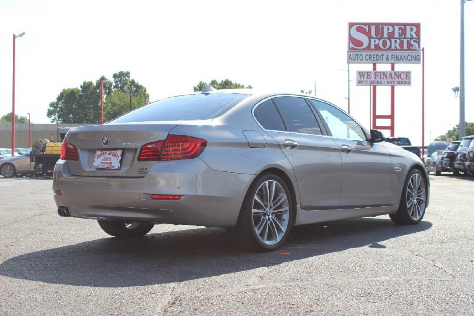 2016 Beige BMW 5-Series 528i (WBA5A5C57GG) with an 2.0L L4 DOHC 16V TURBO engine, 8A transmission, located at 4301 NW 39th , Oklahoma City, OK, 73112, (405) 949-5600, 35.512135, -97.598671 - NO DRIVERS LICENCE -NO FULL COVERAGE INSURANCE - NO CREDIT CHECK. COME ON OVER TO SUPERSPORTS, TAKE A LOOK AND TEST DRIVE. PLEASE GIVE US A CALL AT (405) 949-5600. NO LICENCIA DE CONDUCIR - NO SEGURO DE COBERTURA TOTAL - NO VERIFICACION DE CREDITO. VISITENOS EN SUPERSPORTS, MIRE NUESTRO - Photo#4
