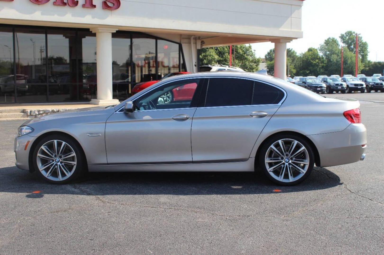 2016 Beige BMW 5-Series 528i (WBA5A5C57GG) with an 2.0L L4 DOHC 16V TURBO engine, 8A transmission, located at 4301 NW 39th , Oklahoma City, OK, 73112, (405) 949-5600, 35.512135, -97.598671 - NO DRIVERS LICENCE -NO FULL COVERAGE INSURANCE - NO CREDIT CHECK. COME ON OVER TO SUPERSPORTS, TAKE A LOOK AND TEST DRIVE. PLEASE GIVE US A CALL AT (405) 949-5600. NO LICENCIA DE CONDUCIR - NO SEGURO DE COBERTURA TOTAL - NO VERIFICACION DE CREDITO. VISITENOS EN SUPERSPORTS, MIRE NUESTRO - Photo#6