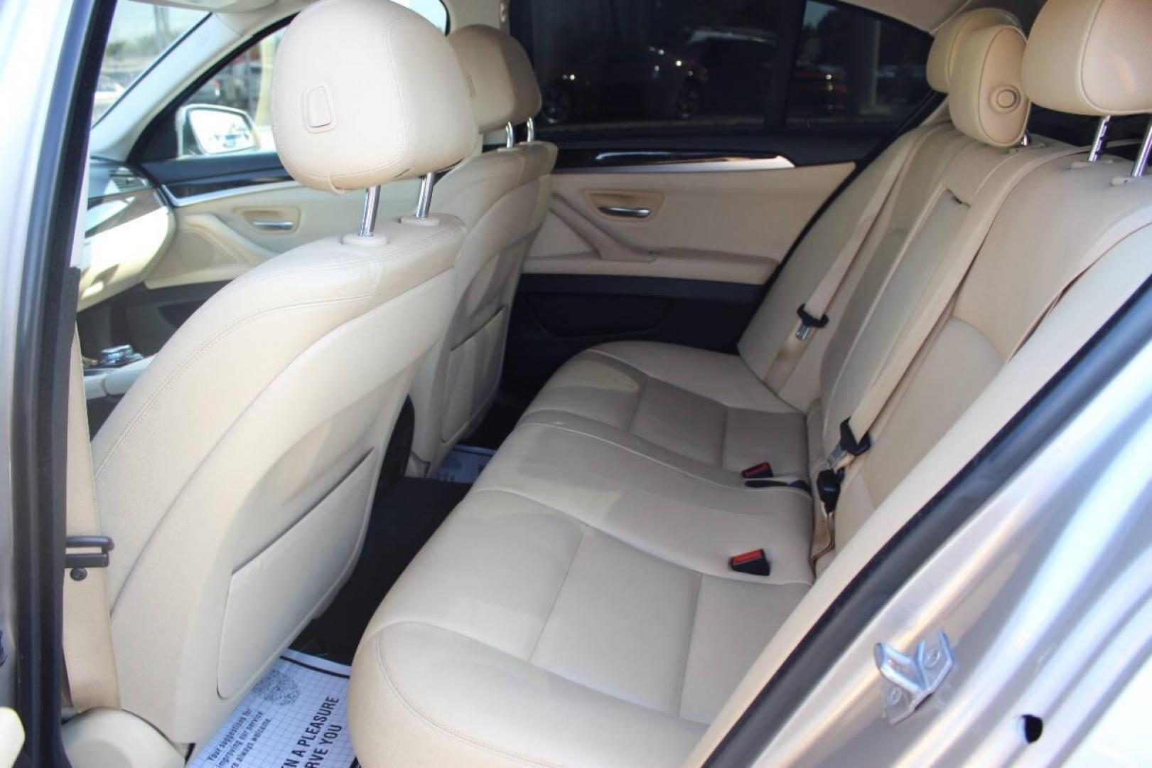 2016 Beige BMW 5-Series 528i (WBA5A5C57GG) with an 2.0L L4 DOHC 16V TURBO engine, 8A transmission, located at 4301 NW 39th , Oklahoma City, OK, 73112, (405) 949-5600, 35.512135, -97.598671 - NO DRIVERS LICENCE -NO FULL COVERAGE INSURANCE - NO CREDIT CHECK. COME ON OVER TO SUPERSPORTS, TAKE A LOOK AND TEST DRIVE. PLEASE GIVE US A CALL AT (405) 949-5600. NO LICENCIA DE CONDUCIR - NO SEGURO DE COBERTURA TOTAL - NO VERIFICACION DE CREDITO. VISITENOS EN SUPERSPORTS, MIRE NUESTRO - Photo#14