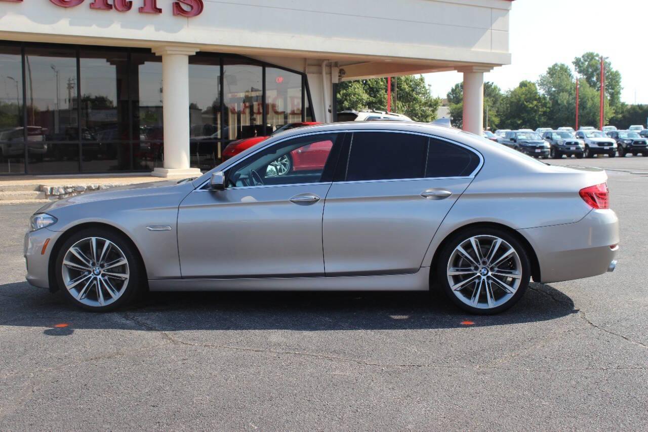 2016 Beige BMW 5 Series 528i (WBA5A5C57GG) with an 2.0L I4 Turbocharger 2.0L I4 engine, Automatic 8-Speed transmission, located at 4301 NW 39th , Oklahoma City, OK, 73112, (405) 949-5600, 35.512135, -97.598671 - NO DRIVERS LICENCE -NO FULL COVERAGE INSURANCE - NO CREDIT CHECK. COME ON OVER TO SUPERSPORTS, TAKE A LOOK AND TEST DRIVE. PLEASE GIVE US A CALL AT (405) 949-5600. NO LICENCIA DE CONDUCIR - NO SEGURO DE COBERTURA TOTAL - NO VERIFICACION DE CREDITO. VISITENOS EN SUPERSPORTS, MIRE NUESTRO - Photo#5