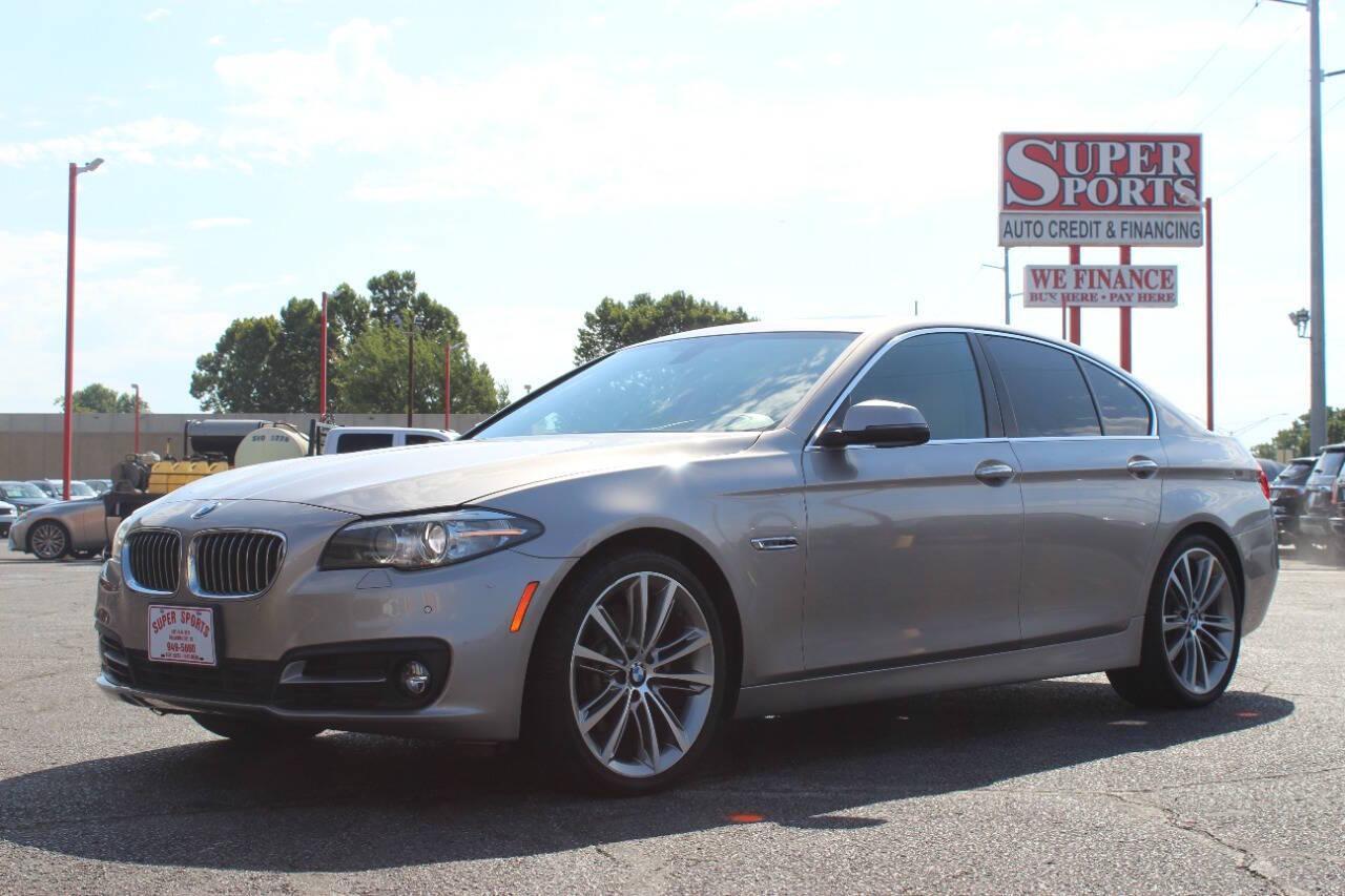 2016 Beige BMW 5 Series 528i (WBA5A5C57GG) with an 2.0L I4 Turbocharger 2.0L I4 engine, Automatic 8-Speed transmission, located at 4301 NW 39th , Oklahoma City, OK, 73112, (405) 949-5600, 35.512135, -97.598671 - NO DRIVERS LICENCE -NO FULL COVERAGE INSURANCE - NO CREDIT CHECK. COME ON OVER TO SUPERSPORTS, TAKE A LOOK AND TEST DRIVE. PLEASE GIVE US A CALL AT (405) 949-5600. NO LICENCIA DE CONDUCIR - NO SEGURO DE COBERTURA TOTAL - NO VERIFICACION DE CREDITO. VISITENOS EN SUPERSPORTS, MIRE NUESTRO - Photo#6