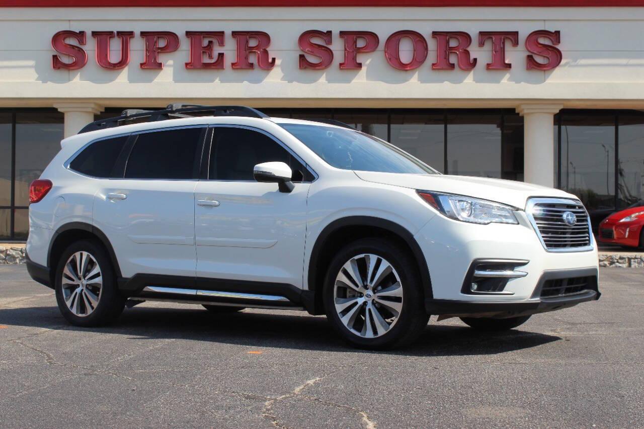 2021 White Subaru Ascent Limited w/8-Passenger Technology Pkg (4S4WMALD7M3) with an 2.4L L4 DOHC 16V engine, CVT transmission, located at 4301 NW 39th , Oklahoma City, OK, 73112, (405) 949-5600, 35.512135, -97.598671 - NO DRIVERS LICENCE -NO FULL COVERAGE INSURANCE - NO CREDIT CHECK. COME ON OVER TO SUPERSPORTS, TAKE A LOOK AND TEST DRIVE. PLEASE GIVE US A CALL AT (405) 949-5600. NO LICENCIA DE CONDUCIR - NO SEGURO DE COBERTURA TOTAL - NO VERIFICACION DE CREDITO. VISITENOS EN SUPERSPORTS, MIRE NUESTRO - Photo#0