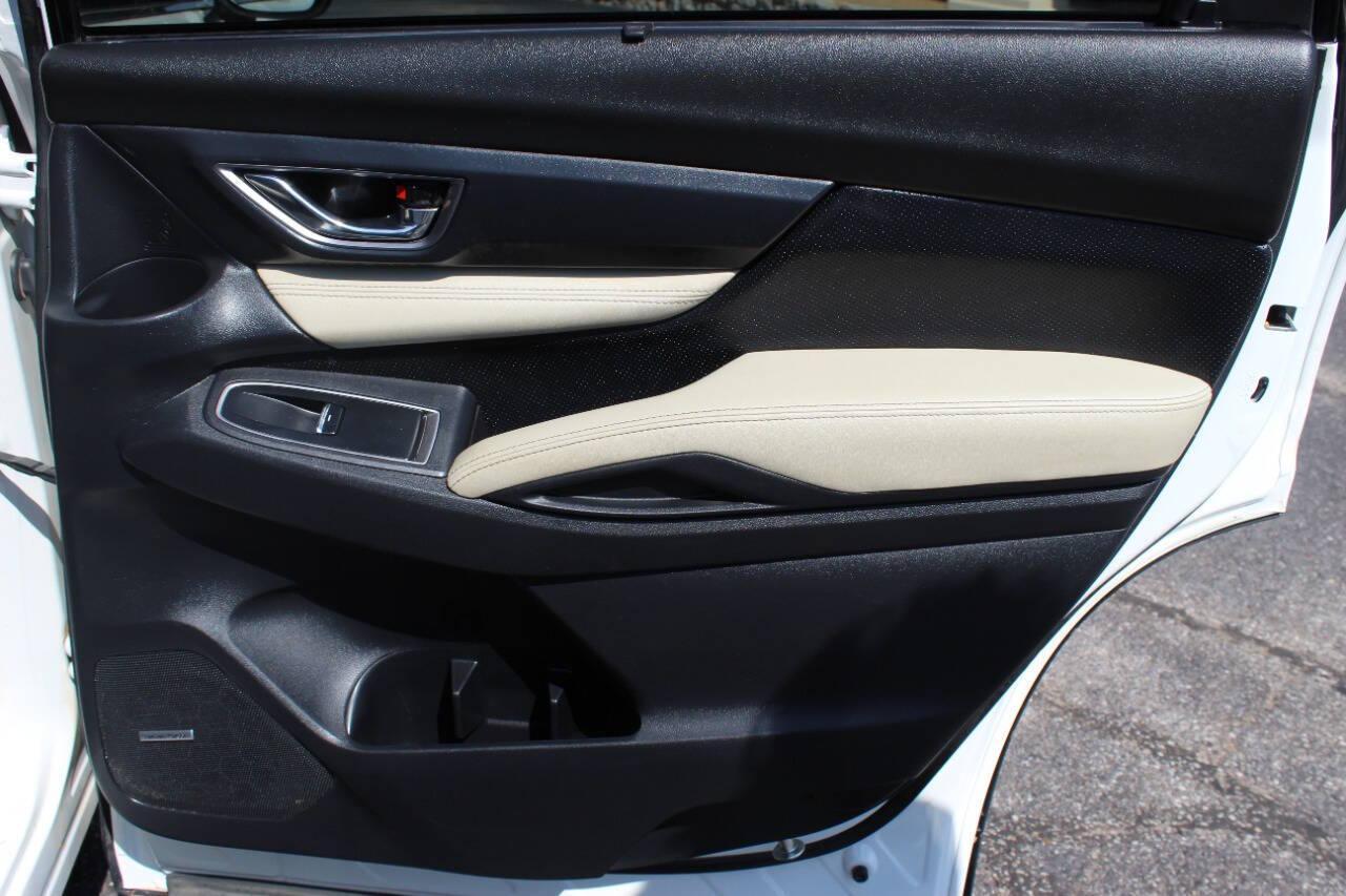 2021 White Subaru Ascent Limited w/8-Passenger Technology Pkg (4S4WMALD7M3) with an 2.4L L4 DOHC 16V engine, CVT transmission, located at 4301 NW 39th , Oklahoma City, OK, 73112, (405) 949-5600, 35.512135, -97.598671 - NO DRIVERS LICENCE -NO FULL COVERAGE INSURANCE - NO CREDIT CHECK. COME ON OVER TO SUPERSPORTS, TAKE A LOOK AND TEST DRIVE. PLEASE GIVE US A CALL AT (405) 949-5600. NO LICENCIA DE CONDUCIR - NO SEGURO DE COBERTURA TOTAL - NO VERIFICACION DE CREDITO. VISITENOS EN SUPERSPORTS, MIRE NUESTRO - Photo#11