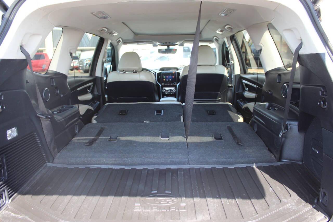 2021 White Subaru Ascent Limited w/8-Passenger Technology Pkg (4S4WMALD7M3) with an 2.4L L4 DOHC 16V engine, CVT transmission, located at 4301 NW 39th , Oklahoma City, OK, 73112, (405) 949-5600, 35.512135, -97.598671 - NO DRIVERS LICENCE -NO FULL COVERAGE INSURANCE - NO CREDIT CHECK. COME ON OVER TO SUPERSPORTS, TAKE A LOOK AND TEST DRIVE. PLEASE GIVE US A CALL AT (405) 949-5600. NO LICENCIA DE CONDUCIR - NO SEGURO DE COBERTURA TOTAL - NO VERIFICACION DE CREDITO. VISITENOS EN SUPERSPORTS, MIRE NUESTRO - Photo#14