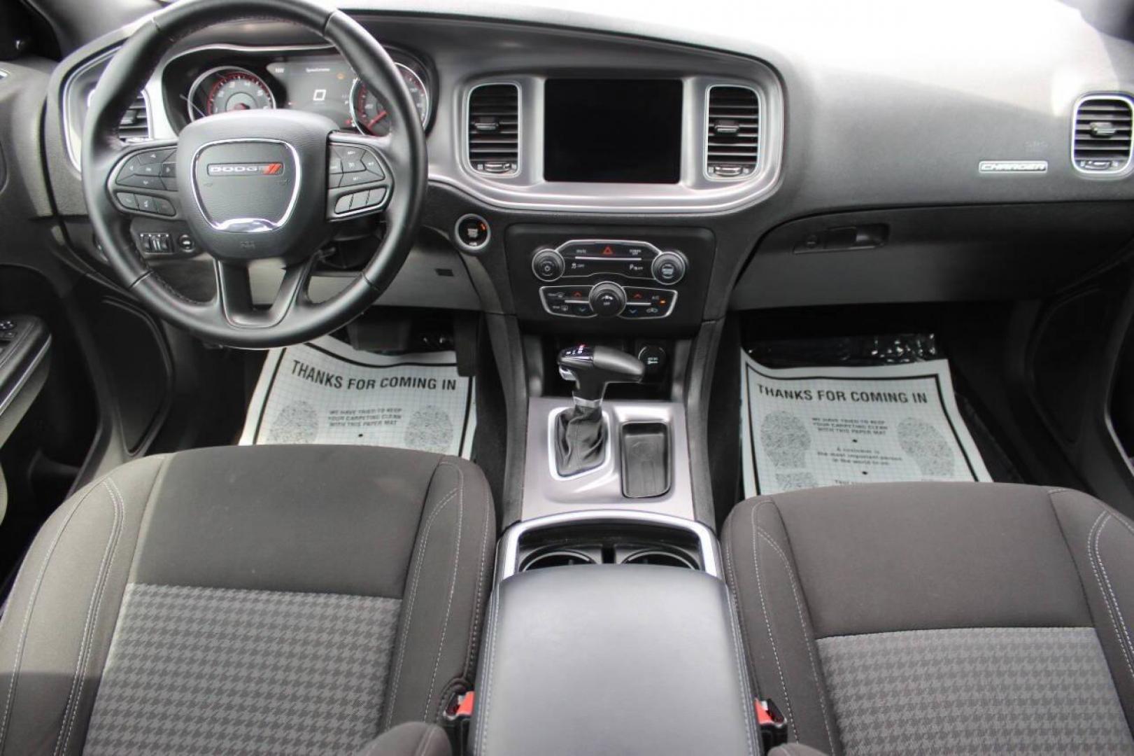 2023 White Dodge Charger SXT (2C3CDXBG5PH) with an 3.6L V6 DOHC 24V engine, 8A transmission, located at 4301 NW 39th , Oklahoma City, OK, 73112, (405) 949-5600, 35.512135, -97.598671 - NO DRIVERS LICENCE -NO FULL COVERAGE INSURANCE - NO CREDIT CHECK. COME ON OVER TO SUPERSPORTS, TAKE A LOOK AND TEST DRIVE. PLEASE GIVE US A CALL AT (405) 949-5600. NO LICENCIA DE CONDUCIR - NO SEGURO DE COBERTURA TOTAL - NO VERIFICACION DE CREDITO. VISITENOS EN SUPERSPORTS, MIRE NUESTRO - Photo#18