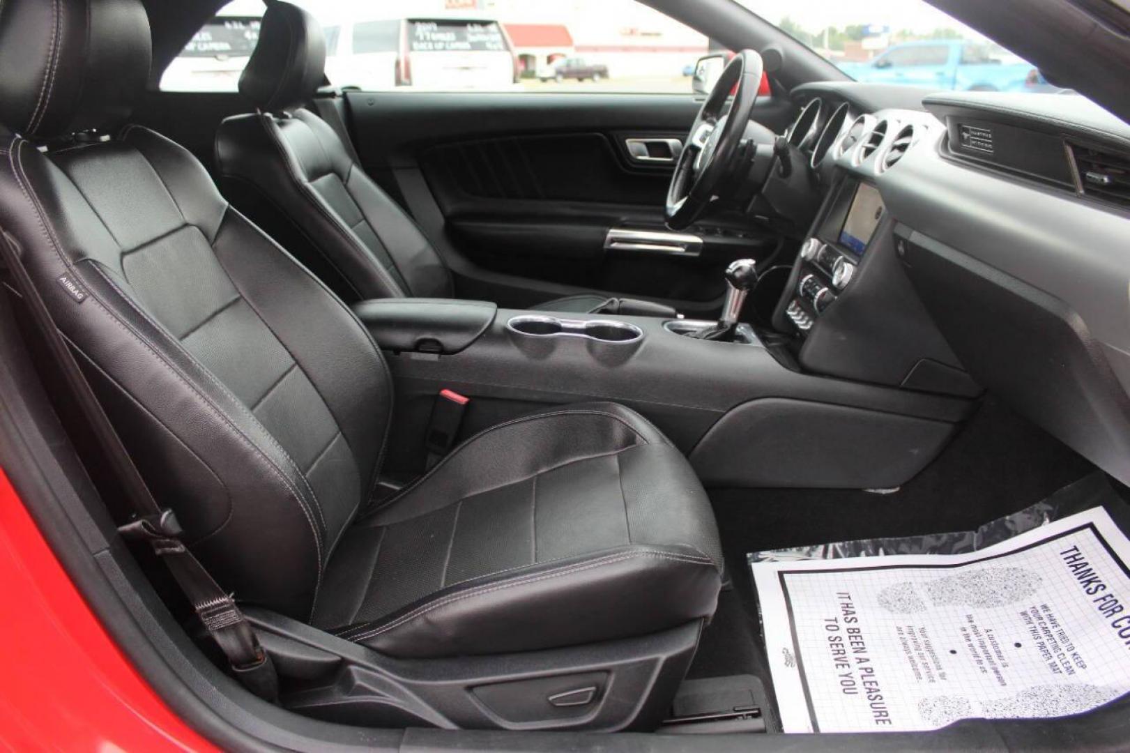 2020 Red Ford Mustang EcoBoost Premium Convertible (1FATP8UH4L5) with an 2.3L L4 DOHC 16V engine, Automatic 10-Speed transmission, located at 4301 NW 39th , Oklahoma City, OK, 73112, (405) 949-5600, 35.512135, -97.598671 - NO DRIVERS LICENSE - NO FULL COVERAGE INSURANCE - NO CREDIT CHECK. COME ON OVER TO SUPERSPORTS AND TAKE A LOOK AND TEST DRIVE PLEASE GIVE US A CALL AT (405) 949-5600. NO LICENCIA DE MANEJAR - NO SEGURO DE COBERTURA TOTAL - NO VERIFICACION DE CREDITO. POR FAVOR VENGAN A SUPERSPORTS, ECHE U - Photo#15