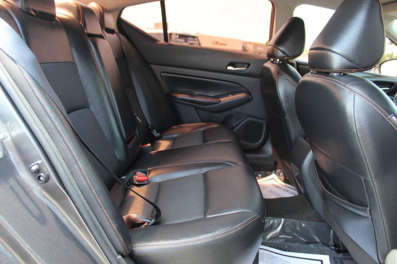 2022 Gray Nissan Altima 2.5 SR (1N4BL4CV2NN) with an 2.5L L4 DOHC 16V engine, CVT transmission, located at 4301 NW 39th , Oklahoma City, OK, 73112, (405) 949-5600, 35.512135, -97.598671 - NO DRIVERS LICENSE - NO FULL COVERAGE INSURANCE - NO CREDIT CHECK. COME ON OVER TO SUPERSPORTS AND TAKE A LOOK AND TEST DRIVE PLEASE GIVE US A CALL AT (405) 949-5600. NO LICENCIA DE MANEJAR - NO SEGURO DE COBERTURA TOTAL - NO VERIFICACION DE CREDITO. POR FAVOR VENGAN A SUPERSPORTS, ECHE U - Photo#10