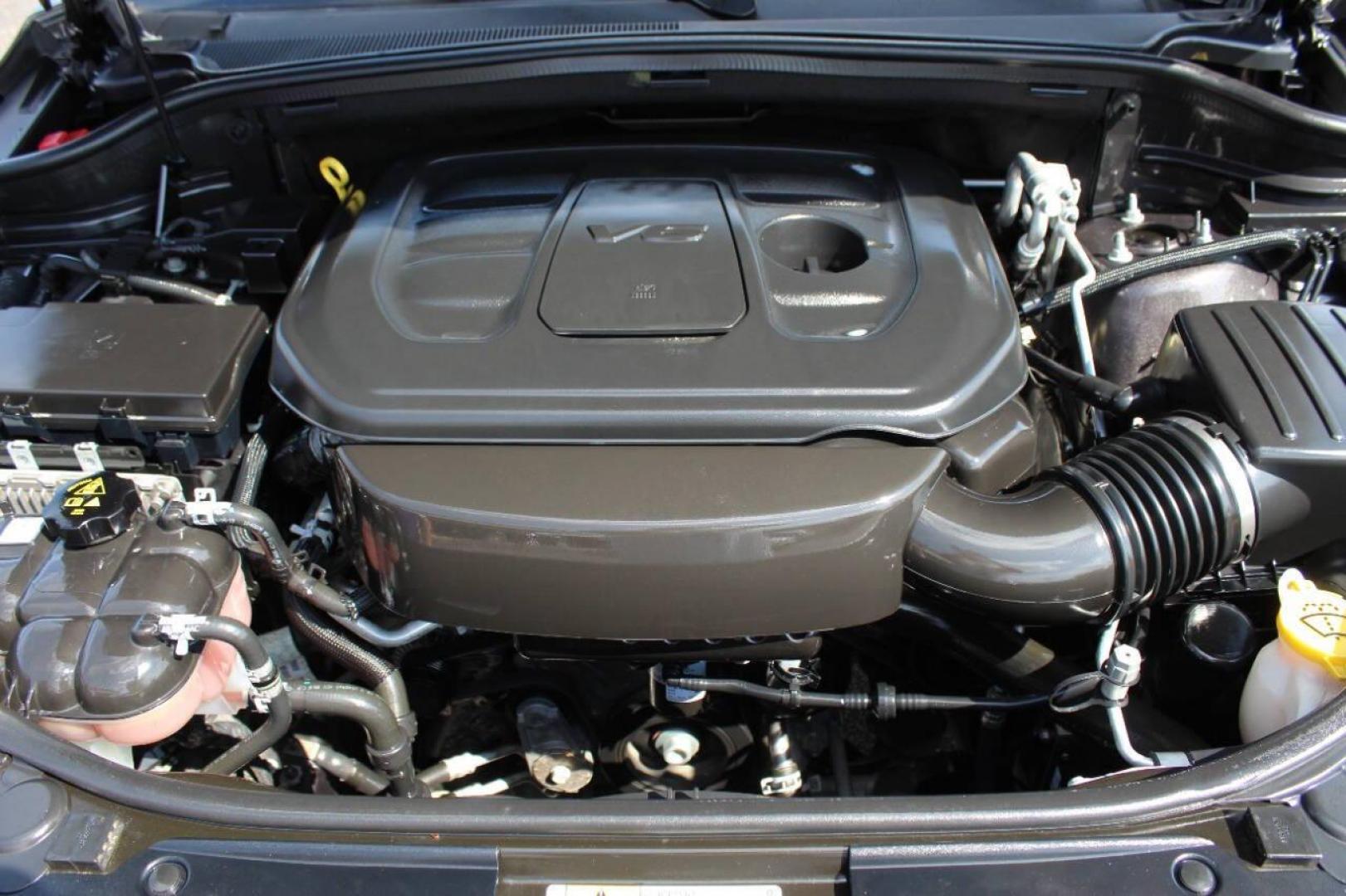 2020 Gray Jeep Grand Cherokee Limited 2WD (1C4RJEBG5LC) with an 3.6L V6 DOHC 24V engine, 8A transmission, located at 4301 NW 39th , Oklahoma City, OK, 73112, (405) 949-5600, 35.512135, -97.598671 - NO DRIVERS LICENCE -NO FULL COVERAGE INSURANCE - NO CREDIT CHECK. COME ON OVER TO SUPERSPORTS, TAKE A LOOK AND TEST DRIVE. PLEASE GIVE US A CALL AT (405) 949-5600. NO LICENCIA DE CONDUCIR - NO SEGURO DE COBERTURA TOTAL - NO VERIFICACION DE CREDITO. VISITENOS EN SUPERSPORTS, MIRE NUESTRO - Photo#8