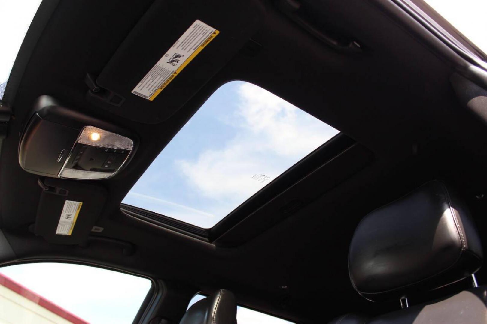 2020 Gray Jeep Grand Cherokee Limited 2WD (1C4RJEBG5LC) with an 3.6L V6 DOHC 24V engine, 8A transmission, located at 4301 NW 39th , Oklahoma City, OK, 73112, (405) 949-5600, 35.512135, -97.598671 - NO DRIVERS LICENCE -NO FULL COVERAGE INSURANCE - NO CREDIT CHECK. COME ON OVER TO SUPERSPORTS, TAKE A LOOK AND TEST DRIVE. PLEASE GIVE US A CALL AT (405) 949-5600. NO LICENCIA DE CONDUCIR - NO SEGURO DE COBERTURA TOTAL - NO VERIFICACION DE CREDITO. VISITENOS EN SUPERSPORTS, MIRE NUESTRO - Photo#19