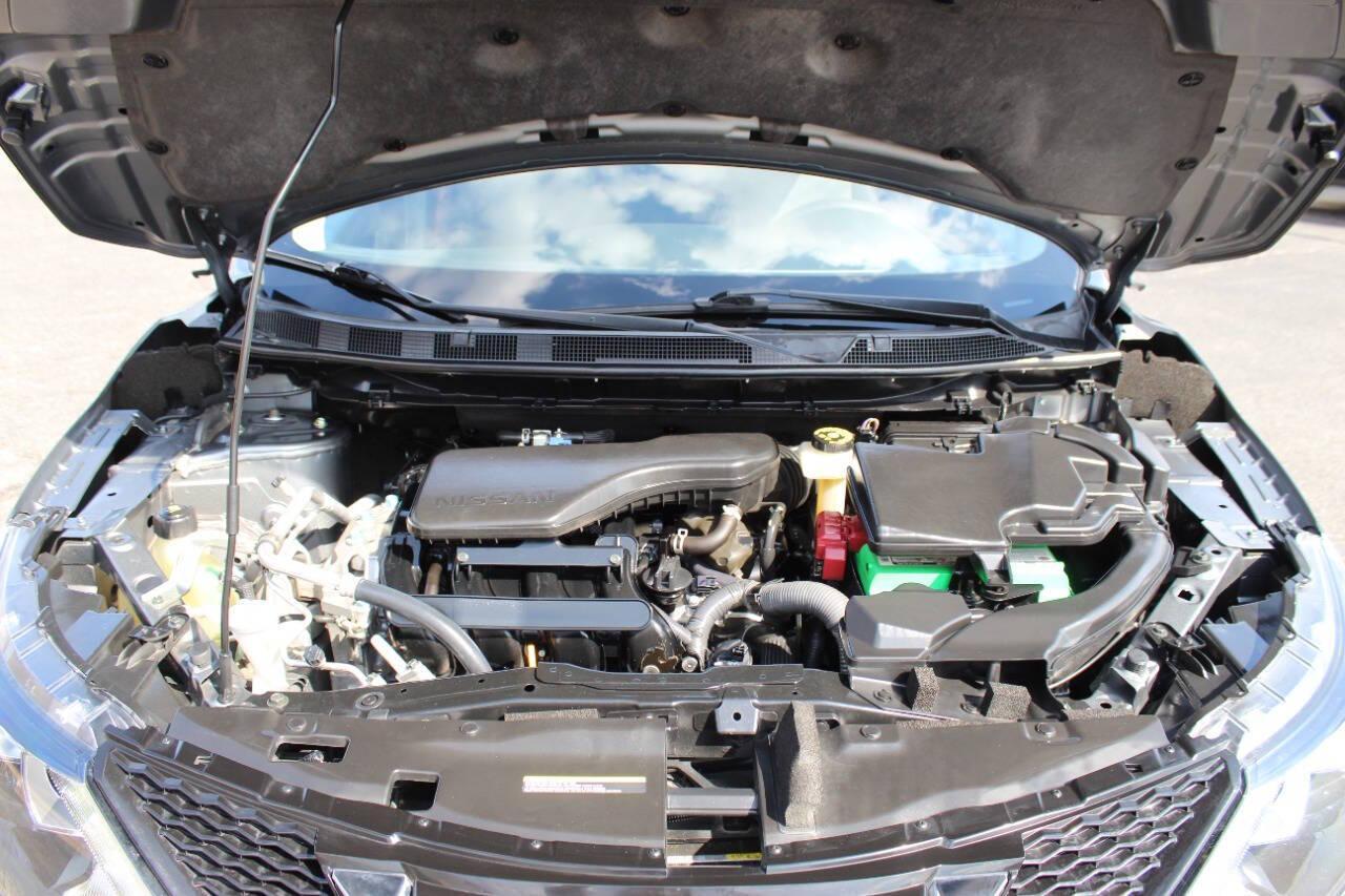 2019 Gray Nissan Rogue Sport SL (JN1BJ1CP1KW) with an 2.0L L4 DOHC 16V engine, CVT transmission, located at 4301 NW 39th , Oklahoma City, OK, 73112, (405) 949-5600, 35.512135, -97.598671 - NO DRIVERS LICENSE - NO FULL COVERAGE INSURANCE - NO CREDIT CHECK. COME ON OVER TO SUPERSPORTS AND TAKE A LOOK AND TEST DRIVE PLEASE GIVE US A CALL AT (405) 949-5600. NO LICENCIA DE MANEJAR - NO SEGURO DE COBERTURA TOTAL - NO VERIFICACION DE CREDITO. POR FAVOR VENGAN A SUPERSPORTS, ECHE - Photo#7