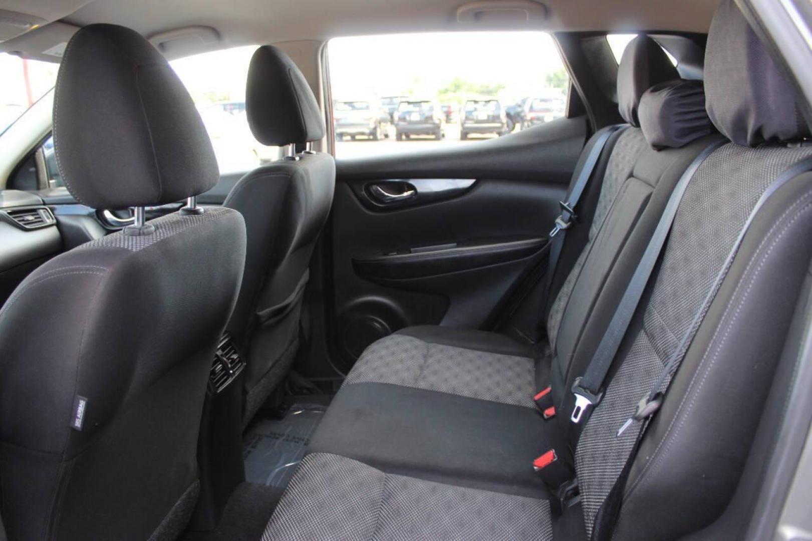 2019 Gray Nissan Rogue Sport SL (JN1BJ1CP1KW) with an 2.0L L4 DOHC 16V engine, CVT transmission, located at 4301 NW 39th , Oklahoma City, OK, 73112, (405) 949-5600, 35.512135, -97.598671 - NO DRIVERS LICENSE - NO FULL COVERAGE INSURANCE - NO CREDIT CHECK. COME ON OVER TO SUPERSPORTS AND TAKE A LOOK AND TEST DRIVE PLEASE GIVE US A CALL AT (405) 949-5600. NO LICENCIA DE MANEJAR - NO SEGURO DE COBERTURA TOTAL - NO VERIFICACION DE CREDITO. POR FAVOR VENGAN A SUPERSPORTS, ECHE - Photo#14