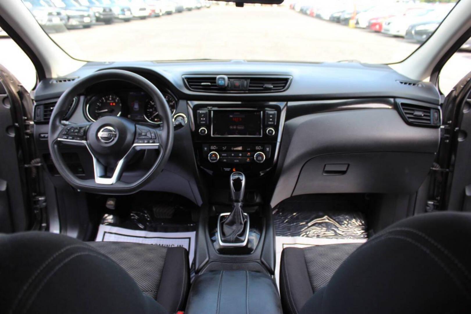 2019 Gray Nissan Rogue Sport SL (JN1BJ1CP1KW) with an 2.0L L4 DOHC 16V engine, CVT transmission, located at 4301 NW 39th , Oklahoma City, OK, 73112, (405) 949-5600, 35.512135, -97.598671 - NO DRIVERS LICENSE - NO FULL COVERAGE INSURANCE - NO CREDIT CHECK. COME ON OVER TO SUPERSPORTS AND TAKE A LOOK AND TEST DRIVE PLEASE GIVE US A CALL AT (405) 949-5600. NO LICENCIA DE MANEJAR - NO SEGURO DE COBERTURA TOTAL - NO VERIFICACION DE CREDITO. POR FAVOR VENGAN A SUPERSPORTS, ECHE - Photo#16