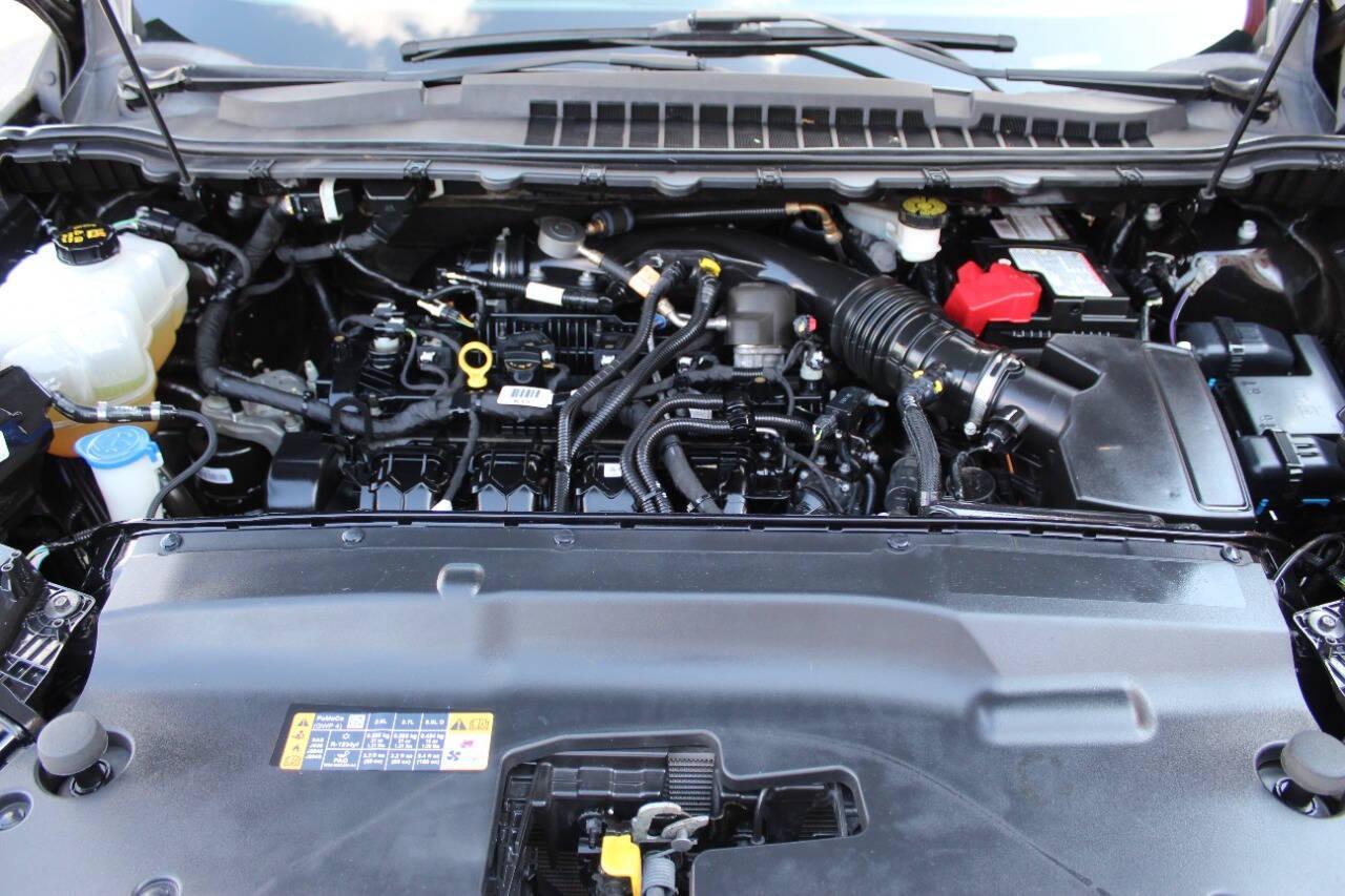 2020 Black Ford Edge Titanium (2FMPK3K96LB) with an 2.0L L4 DOHC 16V engine, 6A transmission, located at 4301 NW 39th , Oklahoma City, OK, 73112, (405) 949-5600, 35.512135, -97.598671 - NO DRIVERS LICENSE - NO FULL COVERAGE INSURANCE - NO CREDIT CHECK. COME ON OVER TO SUPERSPORTS AND TAKE A LOOK AND TEST DRIVE PLEASE GIVE US A CALL AT (405) 949-5600. NO LICENCIA DE MANEJAR - NO SEGURO DE COBERTURA TOTAL - NO VERIFICACION DE CREDITO. POR FAVOR VENGAN A SUPERSPORTS, ECHE - Photo#7