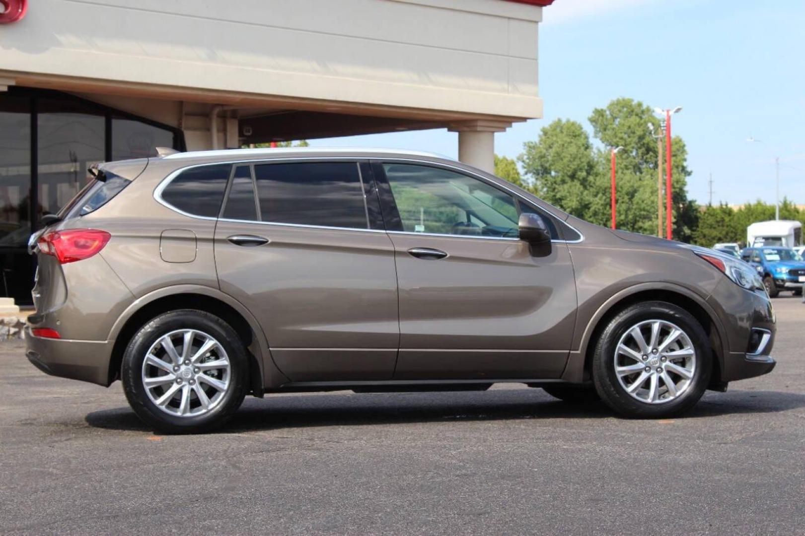 2019 Brown Buick Envision Preferred AWD (LRBFXCSA3KD) with an 2.5L L4 DOHC 24V engine, 6A transmission, located at 4301 NW 39th , Oklahoma City, OK, 73112, (405) 949-5600, 35.512135, -97.598671 - Photo#3
