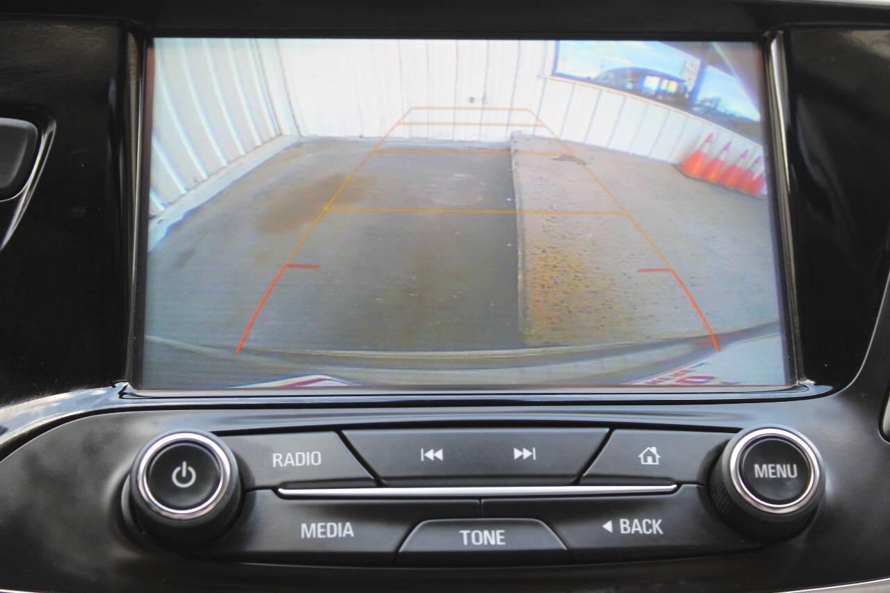 2019 Brown Buick Envision Preferred AWD (LRBFXCSA3KD) with an 2.5L L4 DOHC 24V engine, 6A transmission, located at 4301 NW 39th , Oklahoma City, OK, 73112, (405) 949-5600, 35.512135, -97.598671 - NO DRIVERS LICENCE -NO FULL COVERAGE INSURANCE - NO CREDIT CHECK. COME ON OVER TO SUPERSPORTS, TAKE A LOOK AND TEST DRIVE. PLEASE GIVE US A CALL AT (405) 949-5600. NO LICENCIA DE CONDUCIR - NO SEGURO DE COBERTURA TOTAL - NO VERIFICACION DE CREDITO. VISITENOS EN SUPERSPORTS, MIRE NUESTRO - Photo#19