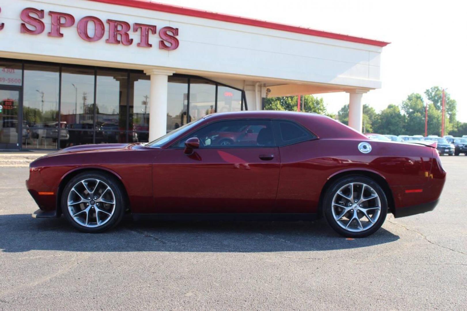 2022 Burgundy Dodge Challenger GT (2C3CDZJGXNH) with an 3.6L V6 DOHC 24V engine, 8A transmission, located at 4301 NW 39th , Oklahoma City, OK, 73112, (405) 949-5600, 35.512135, -97.598671 - Photo#6