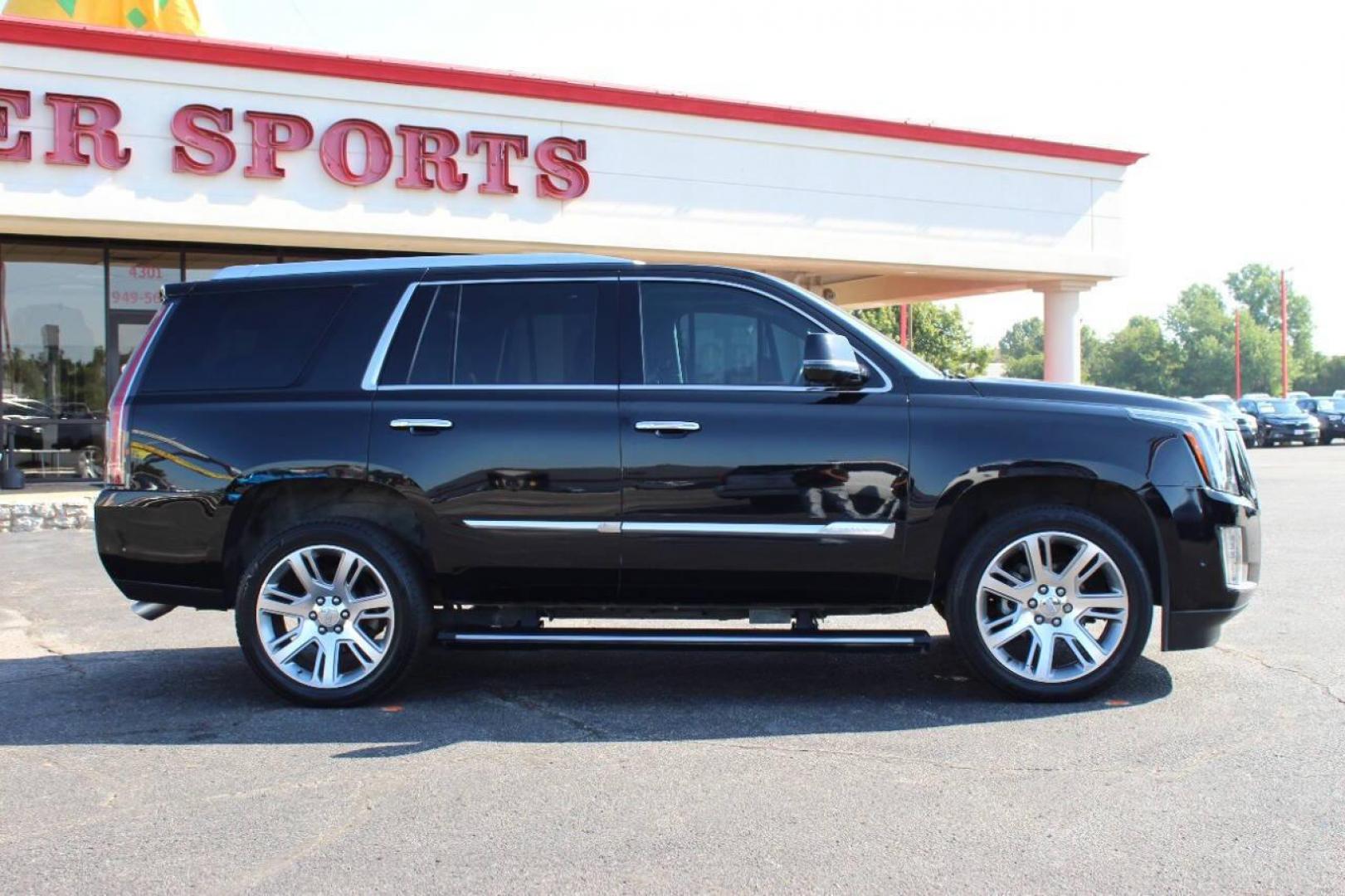 2017 Black Cadillac Escalade Premium 2WD (1GYS3CKJ8HR) with an 6.2L V8 OHV 16V FFV engine, 8A transmission, located at 4301 NW 39th , Oklahoma City, OK, 73112, (405) 949-5600, 35.512135, -97.598671 - NO DRIVERS LICENCE -NO FULL COVERAGE INSURANCE - NO CREDIT CHECK. COME ON OVER TO SUPERSPORTS, TAKE A LOOK AND TEST DRIVE. PLEASE GIVE US A CALL AT (405) 949-5600. NO LICENCIA DE CONDUCIR - NO SEGURO DE COBERTURA TOTAL - NO VERIFICACION DE CREDITO. VISITENOS EN SUPERSPORTS, MIRE NUESTRO - Photo#2