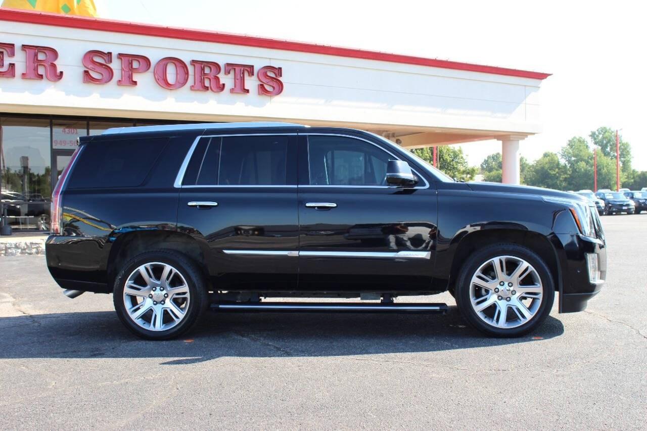 2017 Black Cadillac Escalade Premium 2WD (1GYS3CKJ8HR) with an 6.2L V8 6.2L V8 engine, Automatic 8-Speed transmission, located at 4301 NW 39th , Oklahoma City, OK, 73112, (405) 949-5600, 35.512135, -97.598671 - Hablamos espanol. SPEND SMART --- BUY FROM SUPER SPORTS. ALL PRICES, DOWN PAYMENTS, PAYMENTS, AND FINANCE TERMS ARE NEGOTIABLE AT THE TIME OF APPROVAL. WE WILL WORK WITH YOU TO FIT YOUR BUDGET. WE WILL EVEN LOWER AND ADJUST THE NUMBERS TO HELP MAKE THE VEHICLE MORE AFFORDABLE FOR YOU.- Photo#2