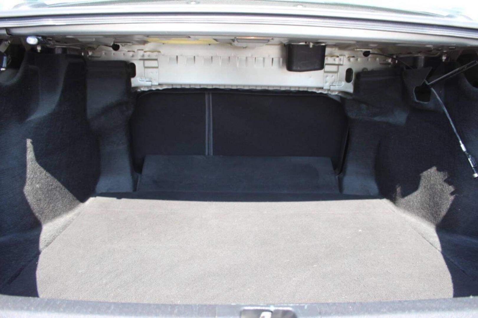 2019 Silver Toyota Camry LE (4T1B11HK9KU) with an 2.5L L4 DOHC 16V engine, 8A transmission, located at 4301 NW 39th , Oklahoma City, OK, 73112, (405) 949-5600, 35.512135, -97.598671 - NO DRIVERS LICENCE -NO FULL COVERAGE INSURANCE - NO CREDIT CHECK. COME ON OVER TO SUPERSPORTS, TAKE A LOOK AND TEST DRIVE. PLEASE GIVE US A CALL AT (405) 949-5600. NO LICENCIA DE CONDUCIR - NO SEGURO DE COBERTURA TOTAL - NO VERIFICACION DE CREDITO. VISITENOS EN SUPERSPORTS, MIRE NUESTRO - Photo#13