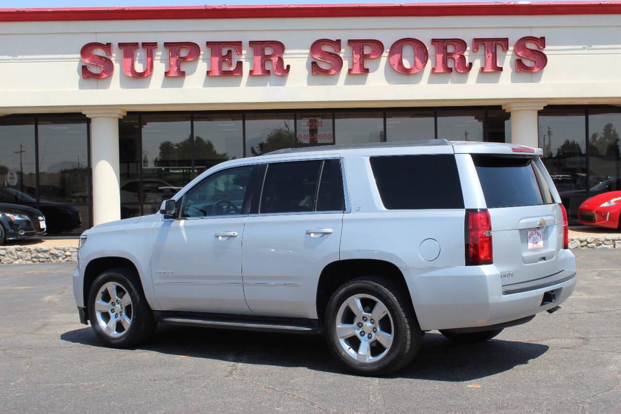 2015 Silver Chevrolet Tahoe LT 2WD (1GNSCBKC9FR) with an 5.3L V8 5.3L V8 engine, Automatic 6-Speed transmission, located at 4301 NW 39th , Oklahoma City, OK, 73112, (405) 949-5600, 35.512135, -97.598671 - Hablamos espanol. SPEND SMART --- BUY FROM SUPER SPORTS. ALL PRICES, DOWN PAYMENTS, PAYMENTS, AND FINANCE TERMS ARE NEGOTIABLE AT THE TIME OF APPROVAL. WE WILL WORK WITH YOU TO FIT YOUR BUDGET. WE WILL EVEN LOWER AND ADJUST THE NUMBERS TO HELP MAKE THE VEHICLE MORE AFFORDABLE FOR YOU.- Photo#4